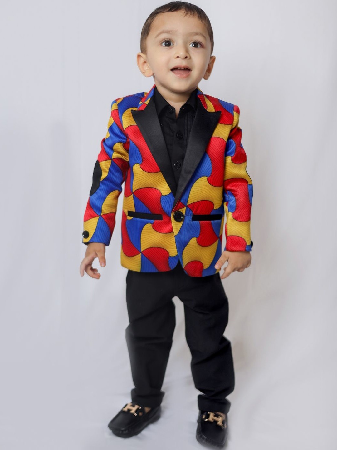 

Funny Bones Clothings Boys Satin Abstract Print Tuxedo Blazer, Blue