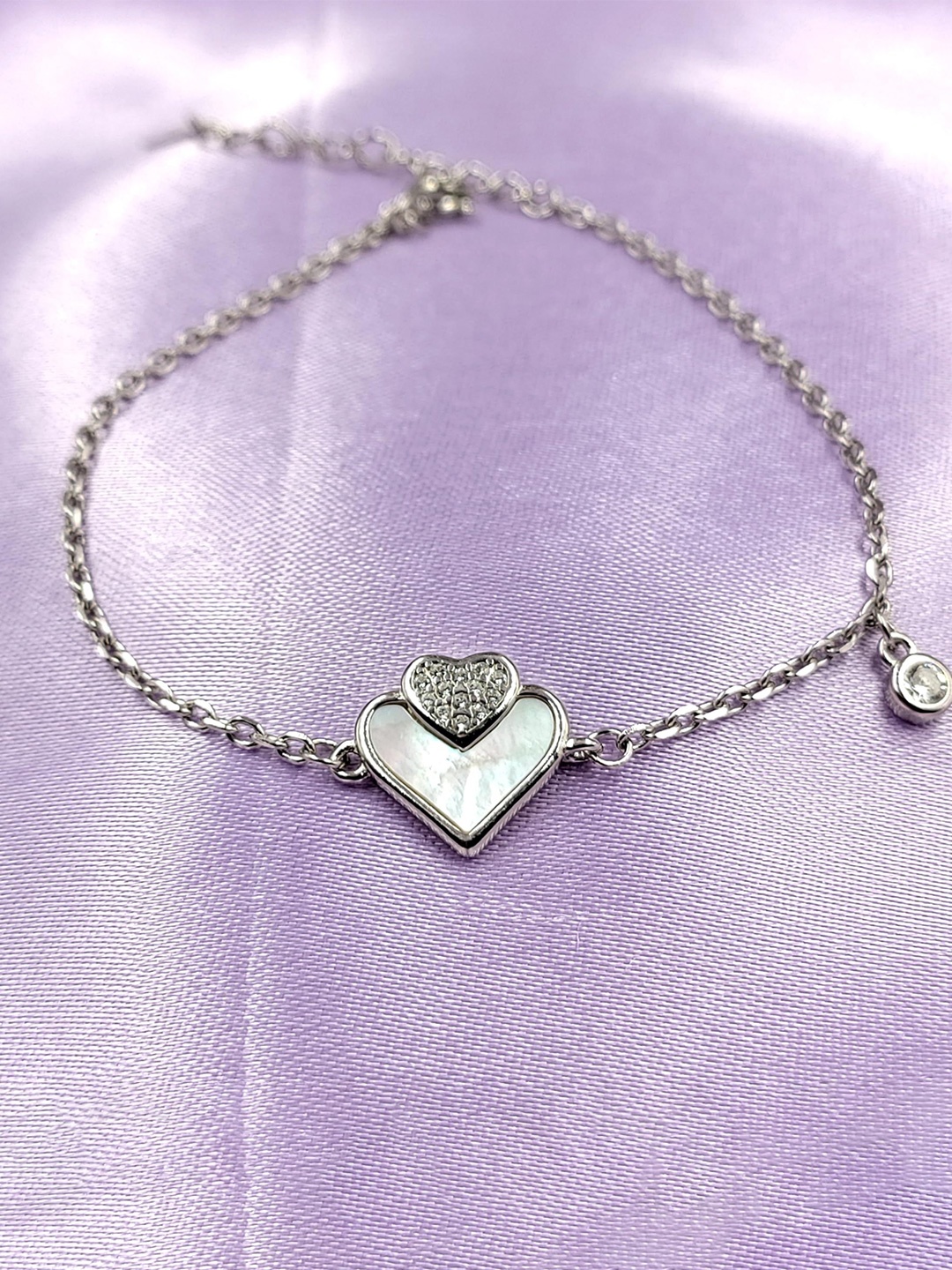 

AMONROO 925 Sterling Silver Cubic Zirconia Rhodium-Plated Charm Bracelet