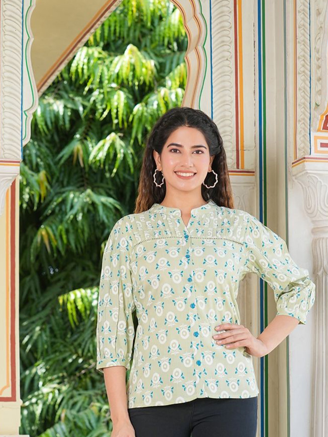 

IKRASS Women Mandarin Collar Floral Printed Casual Shirt, Green