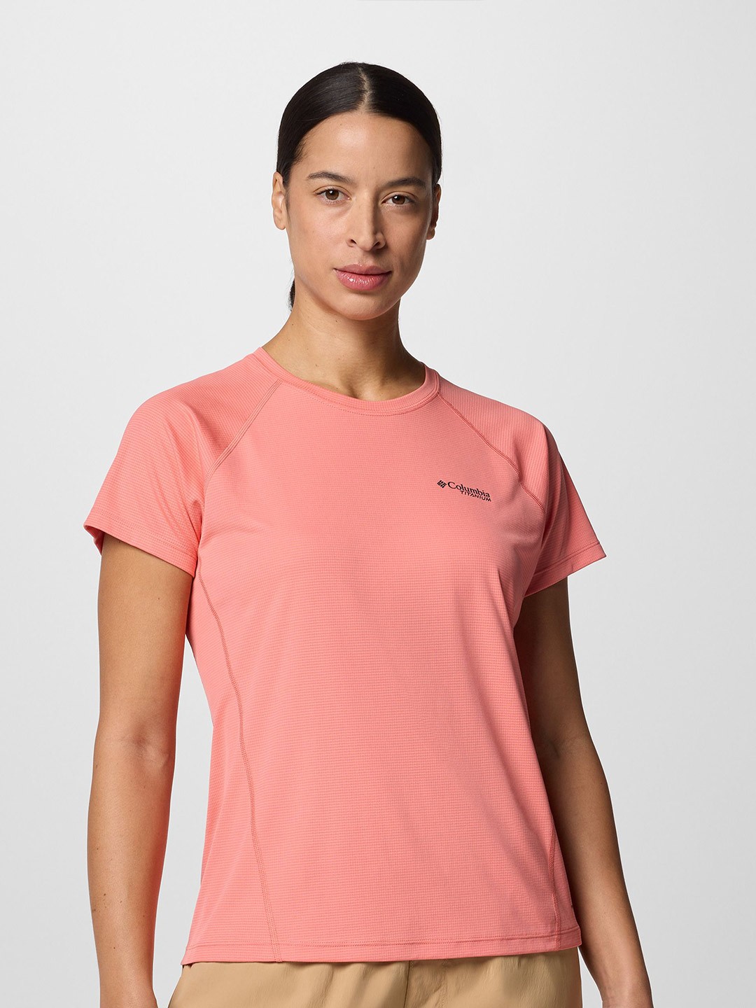 

Columbia Women Solid Round Neck T-shirt, Pink