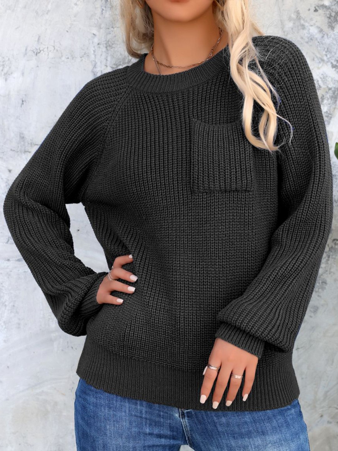 

StyleCast x Revolte Women Cable Knit Long Sleeves Pullover, Black