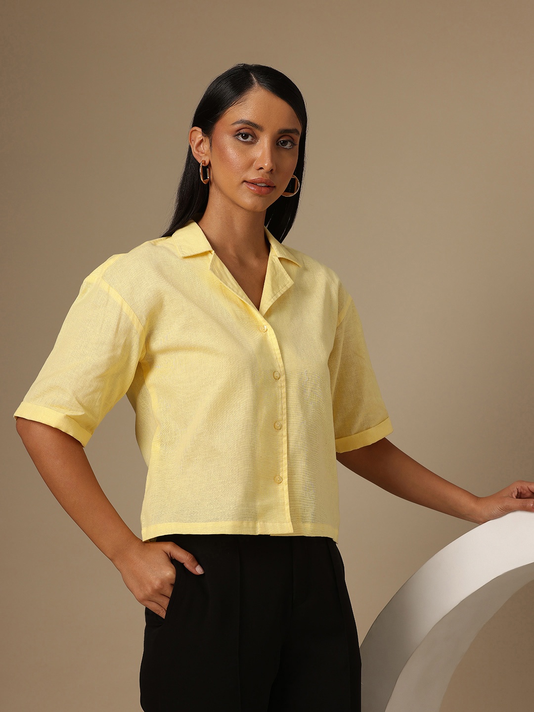 

Chemistry Solid Relaxed Cuban Collar Drop Shoulder Sleeve Oversized Casual Shirt, Yellow