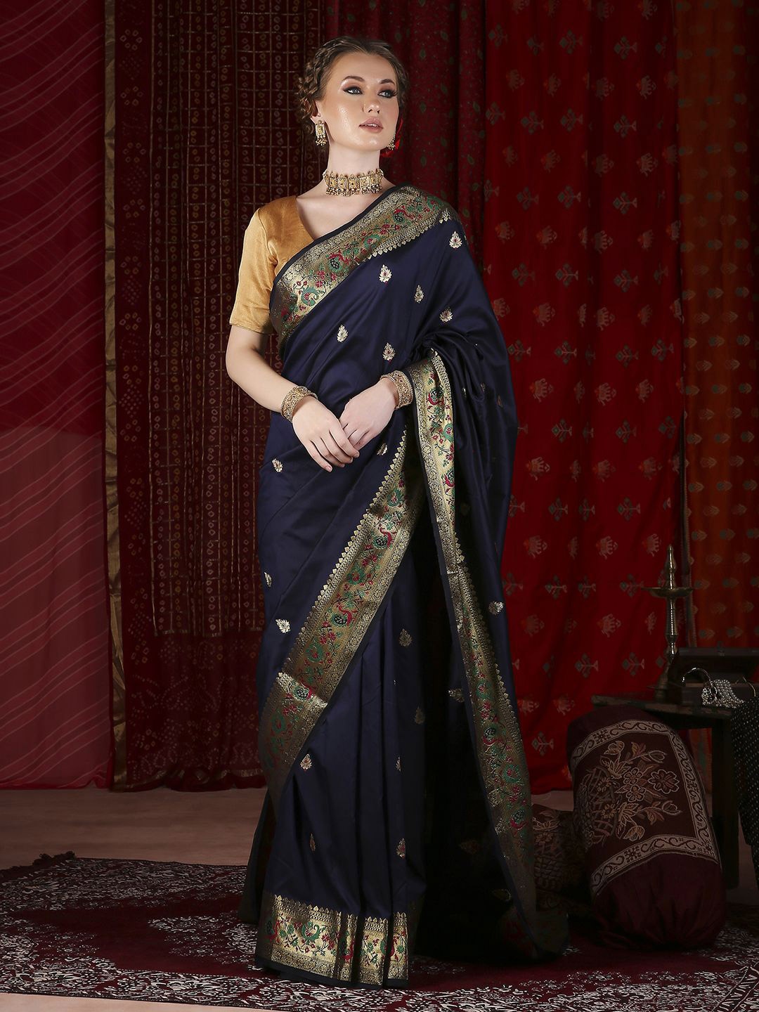 

JUST FASHION Woven Design Zari Paithani Saree, Navy blue