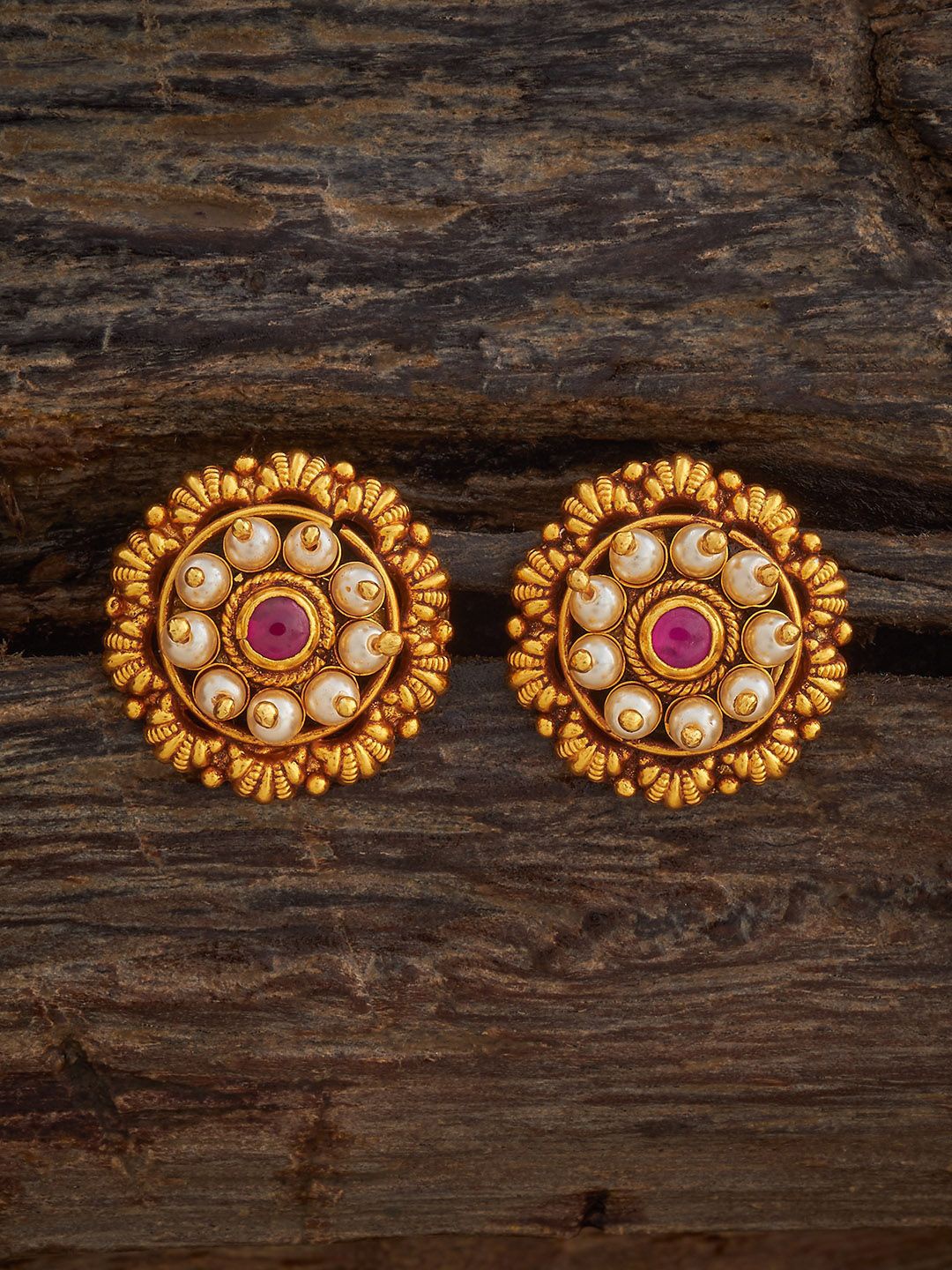 

Kushal's Fashion Jewellery 92.5 Sterling Silver Gold-Plated Contemporary Studs