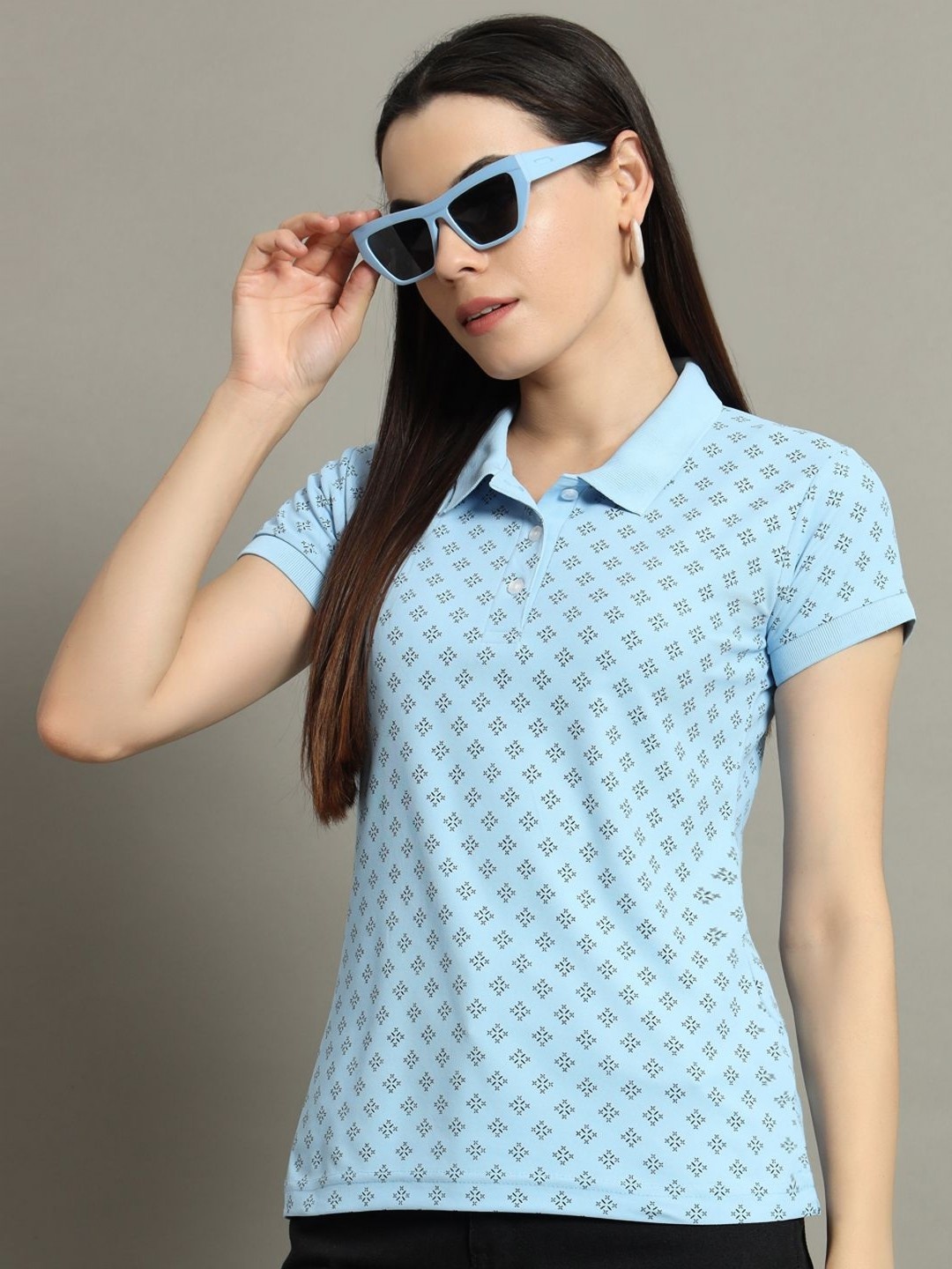 

RISS Women Geometric Printed Polo Collar T-shirt, Blue