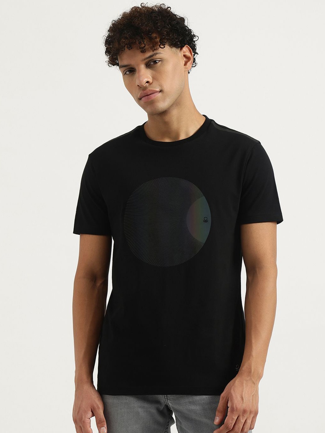 

United Colors of Benetton Men Graphic Printed Round Neck Pure Cotton T-shirt, Black
