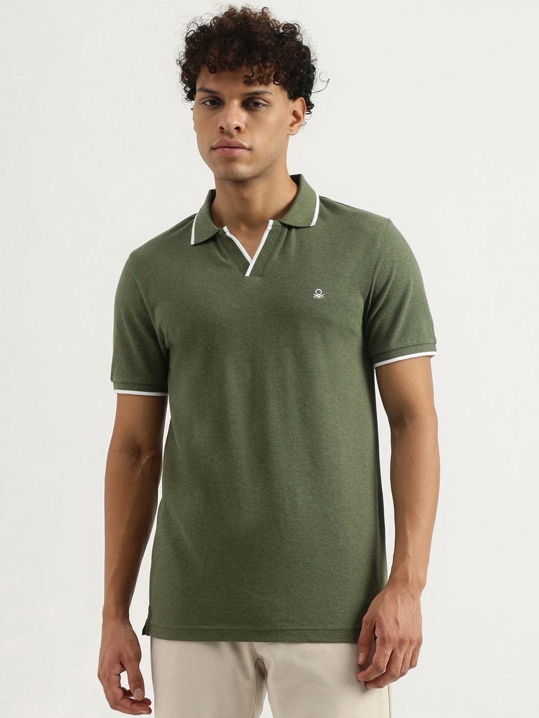 

United Colors of Benetton Men Solid Polo Collar Cotton T-shirt, Green