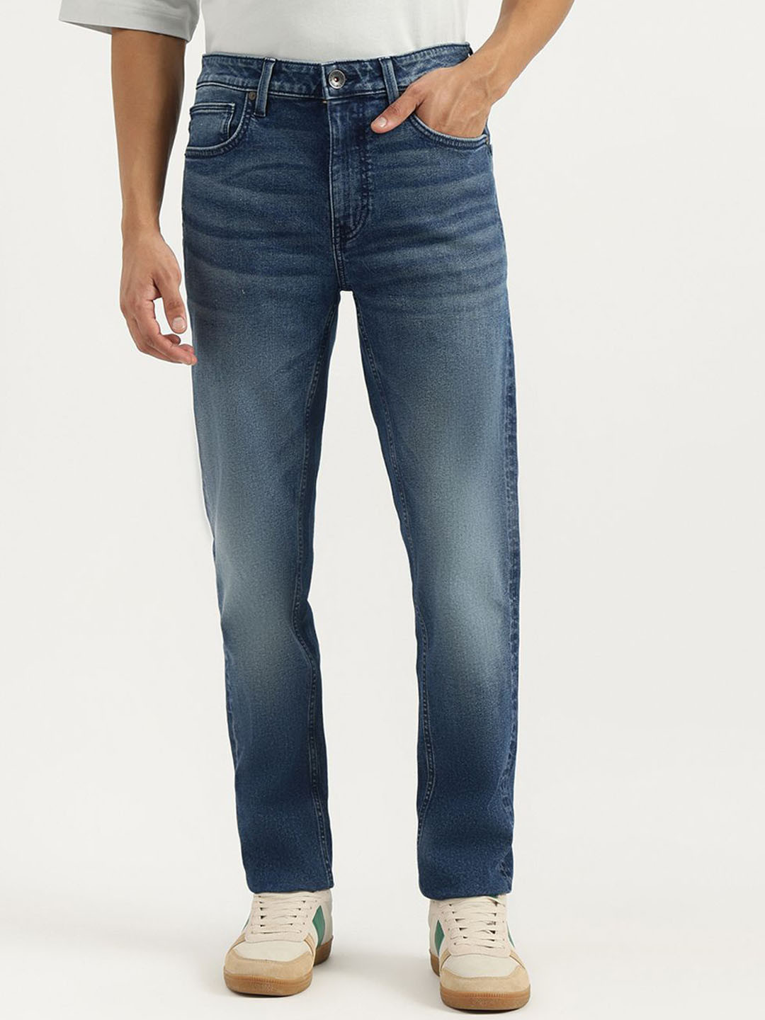 

United Colors of Benetton Men Skinny Fit Heavy Fade Pure Cotton Jeans, Blue