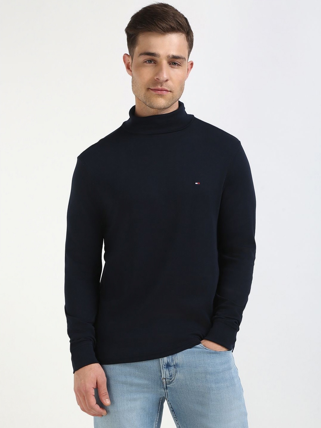 

Tommy Hilfiger Men M CLASSIC LS Solid Turtle Neck Cotton T-shirt, Navy blue