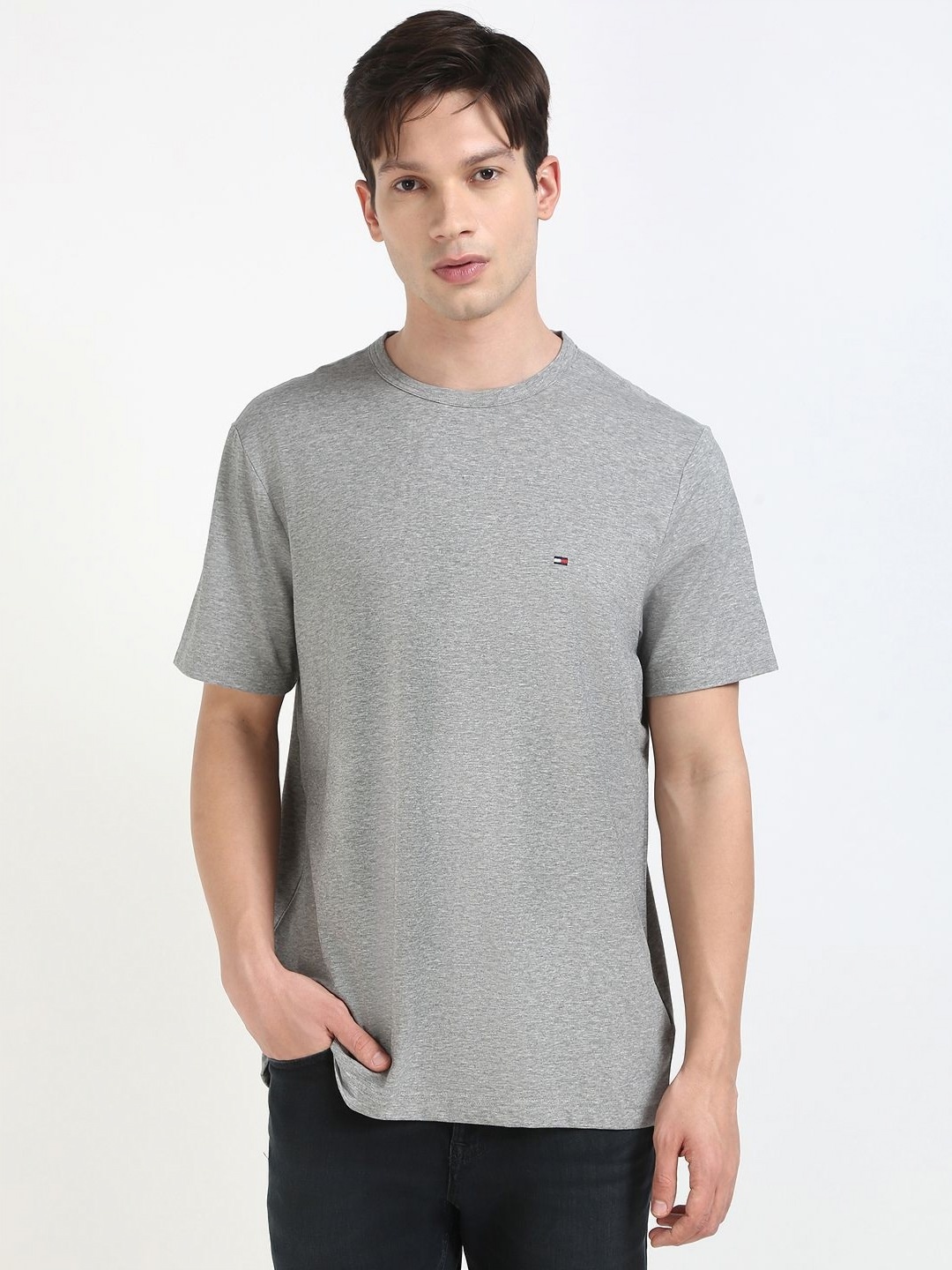

Tommy Hilfiger Men Solid Round Neck Cotton T-shirt, Grey