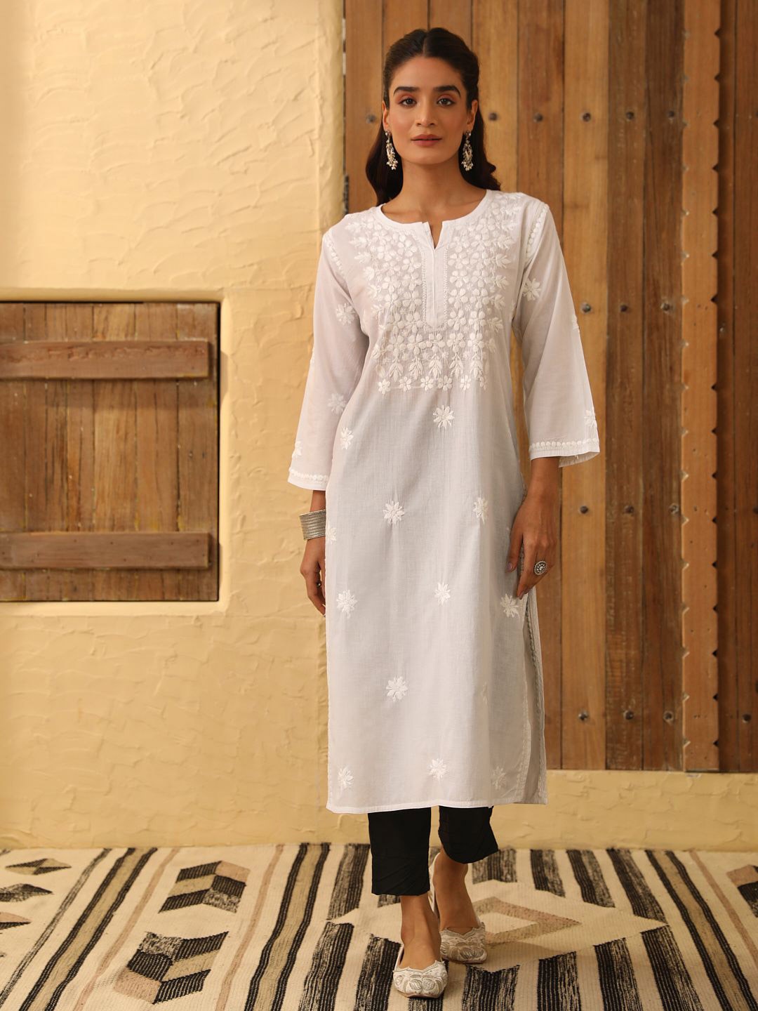 

House of Chikankari Chikankari Woven Long Cotton Kurta, White