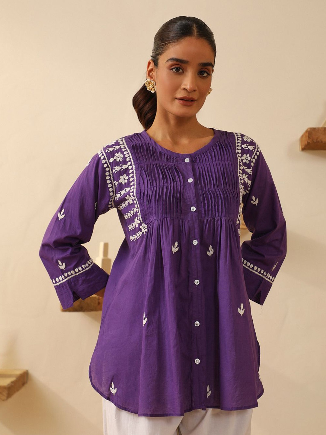 

House of Chikankari Chikankari Woven Short Cotton Kurta, Purple