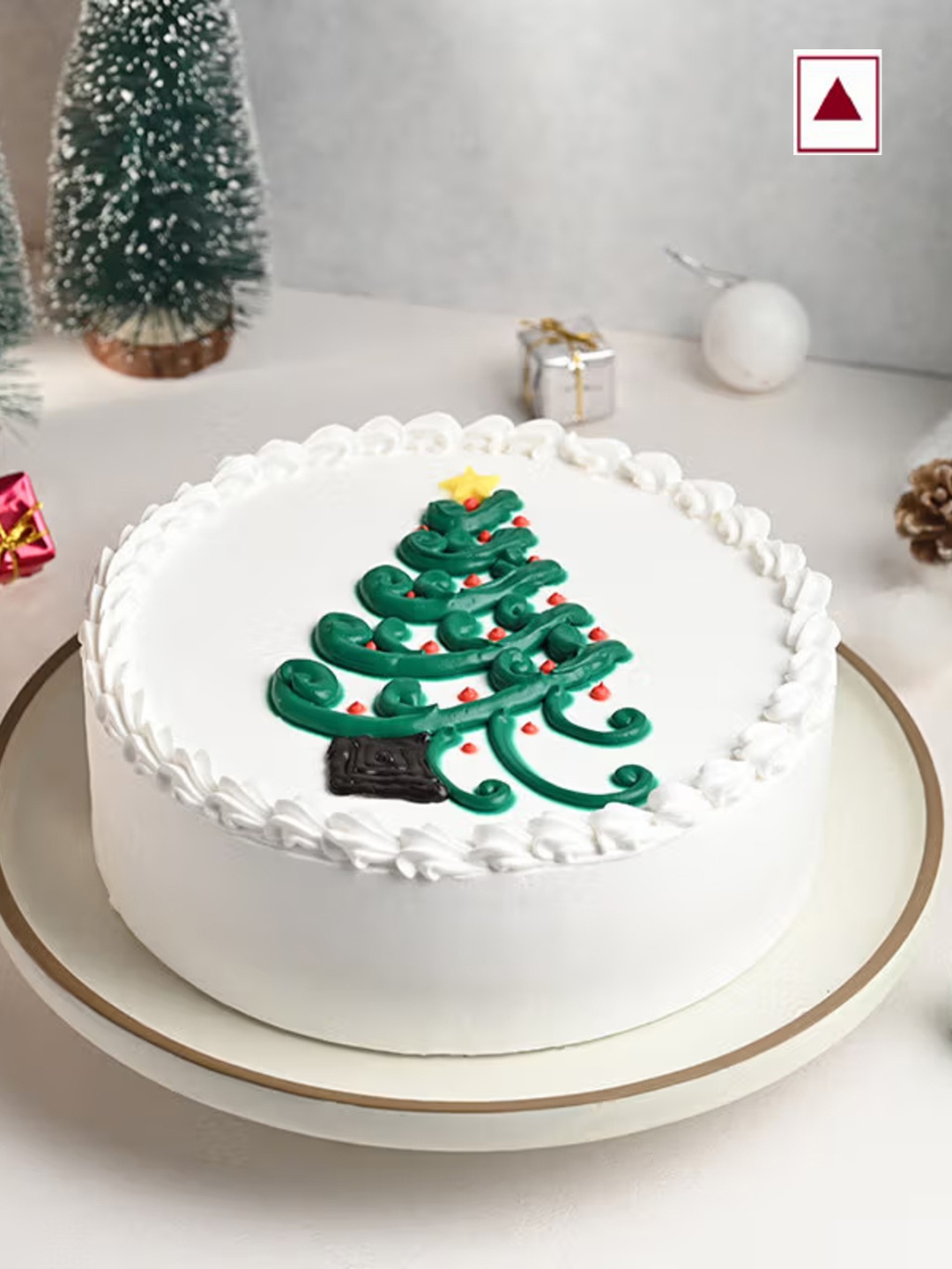 

Floweraura Festive Christmas Tree Vanilla Flavour Round Shape Cake- 3 Kg, White