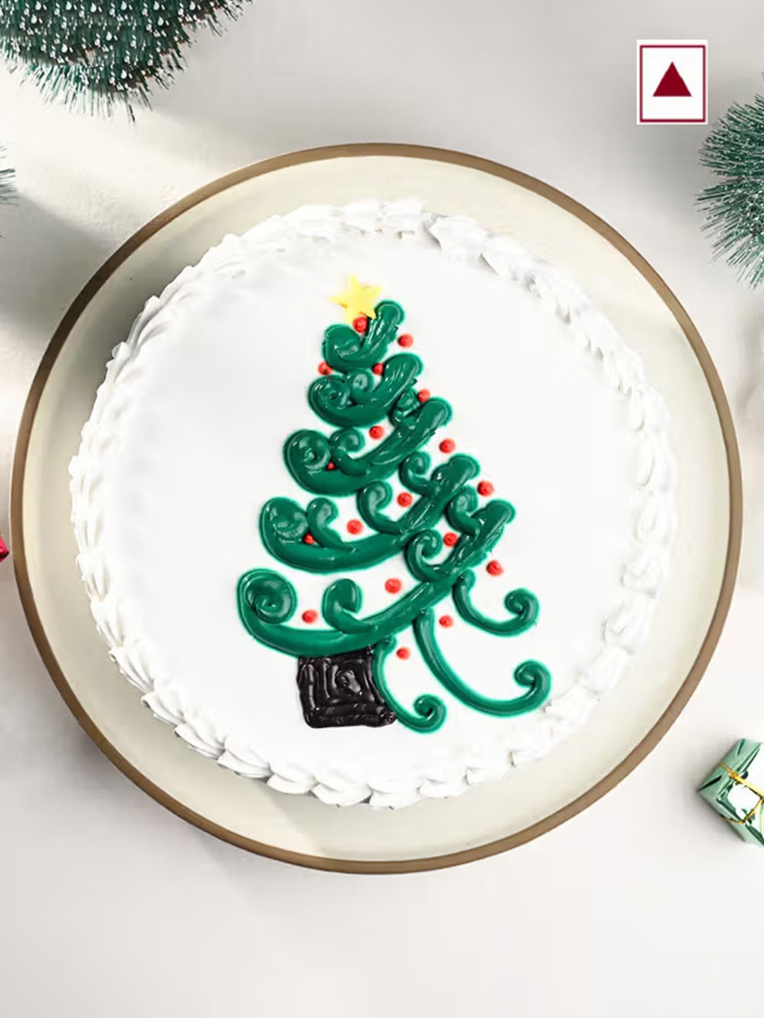 

Floweraura Christmas Tree Vanilla Flavour Round Shape Cake - 1 Kg, White