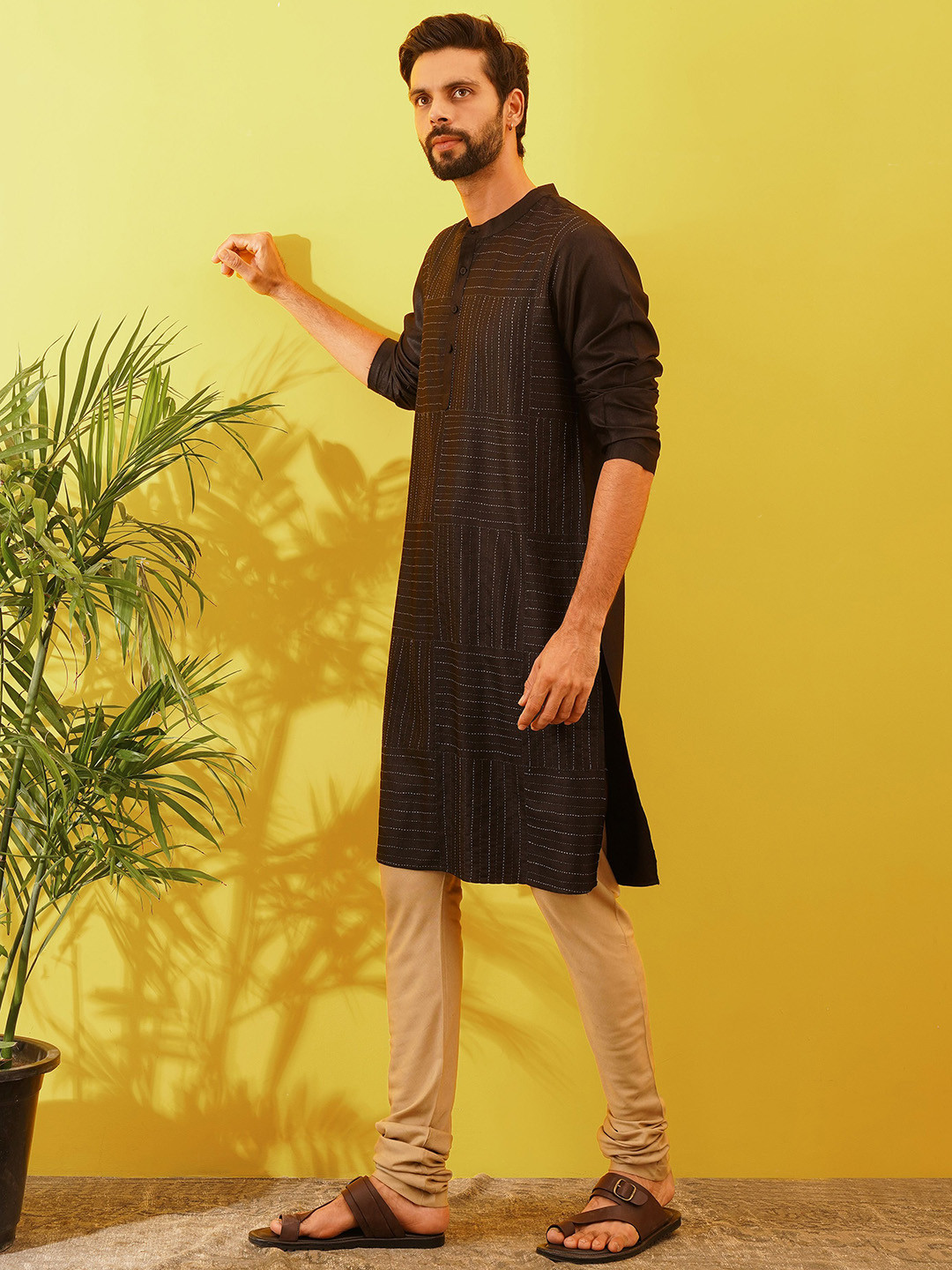 

JAYPORE Geometric Embroidered Kantha Work Mandarin Collar Straight Kurta, Black