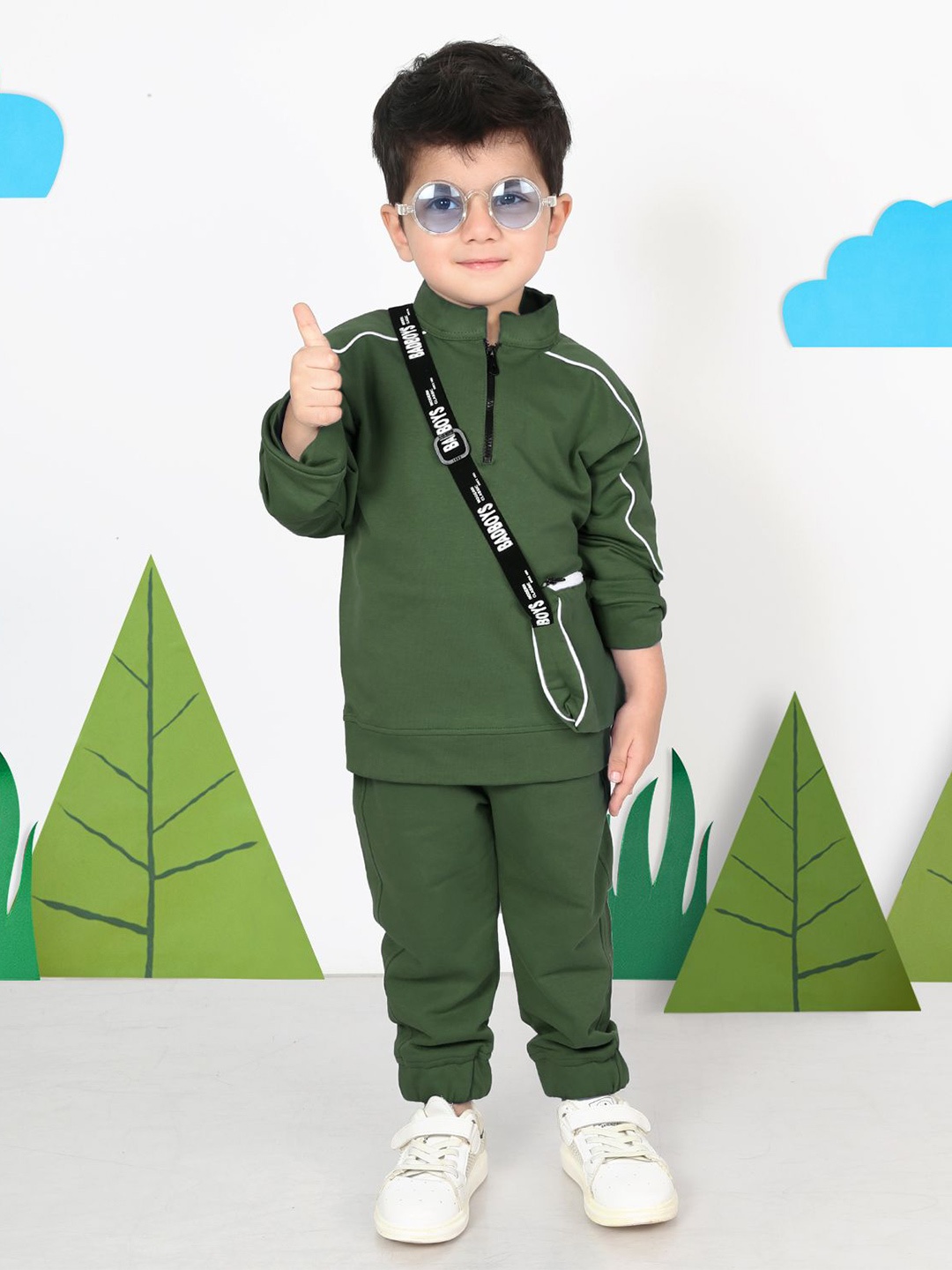 

MashUp Boys Pure Cotton T-shirt With Joggers, Olive