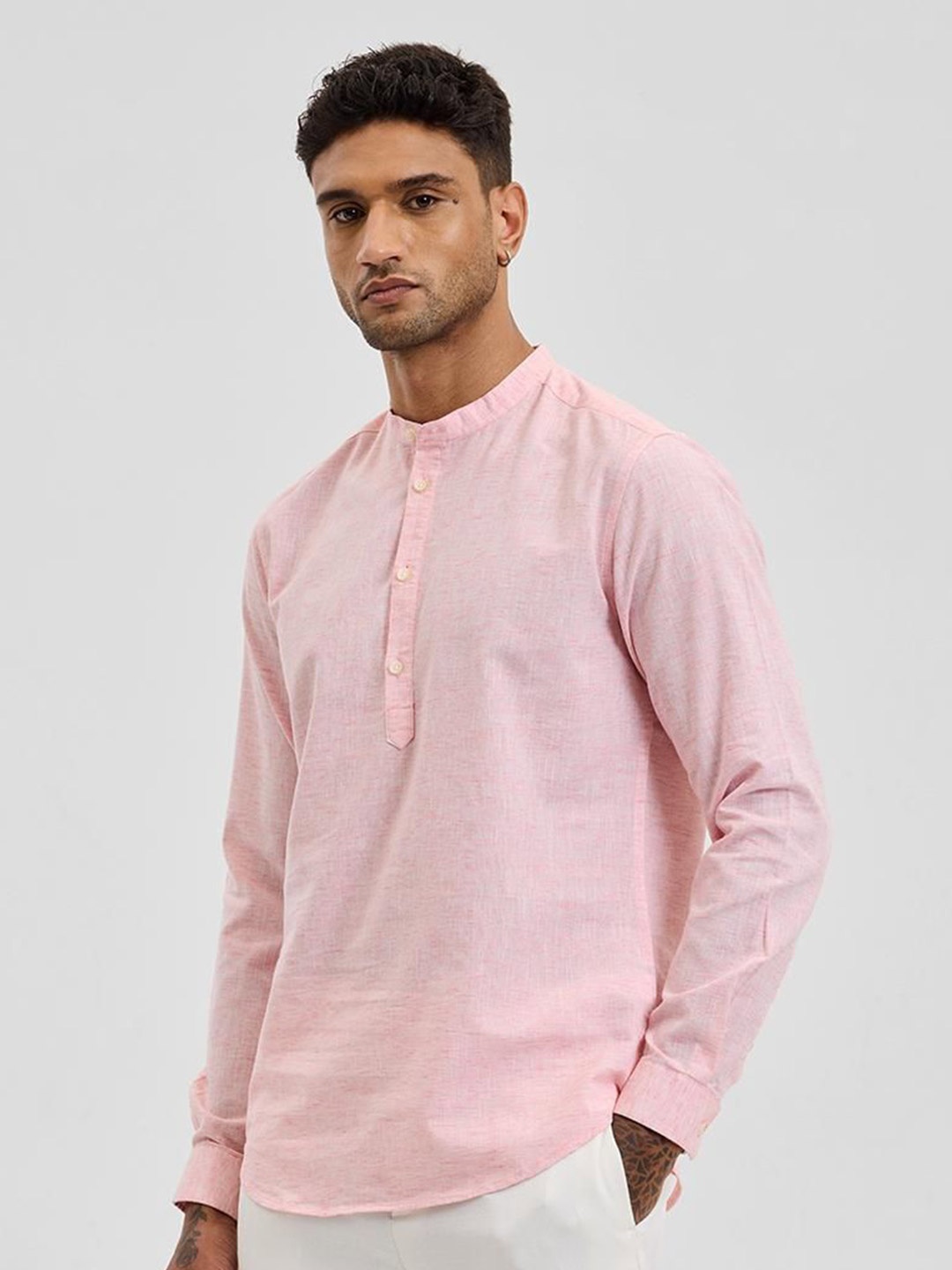 

Snitch Men Smart Band Collar Textured Cotton Casual Shirt, Pink