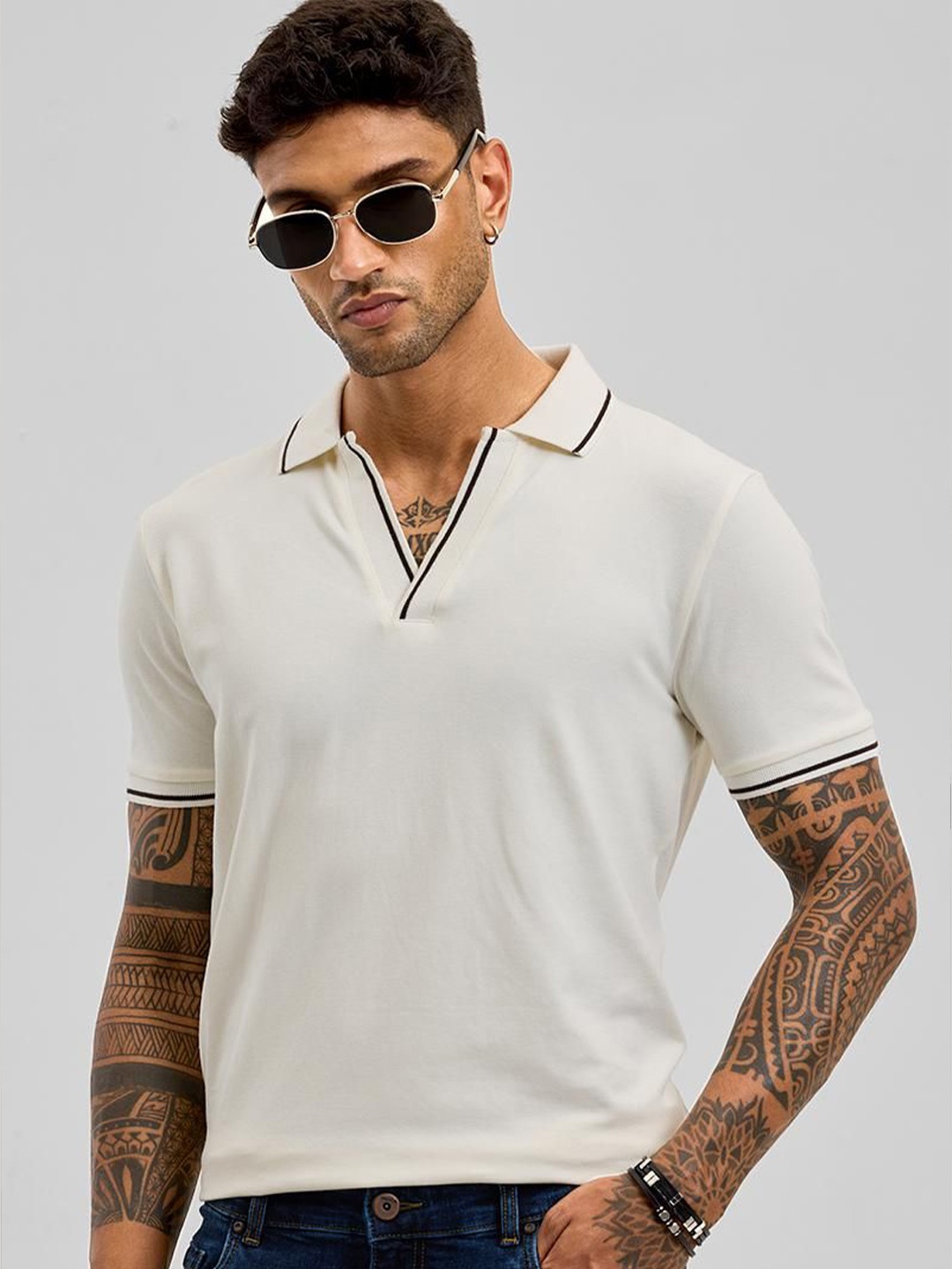 

Snitch Men Solid Polo Collar Cotton Slim Fit T-shirt, Off white