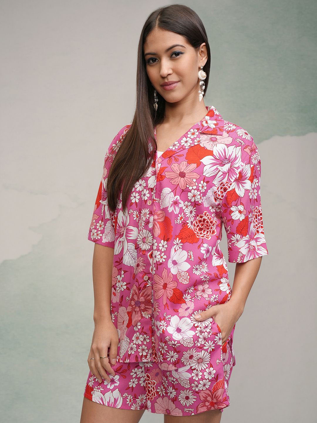 

Tokyo Talkies Floral Printed Shirt With Shorts, Pink