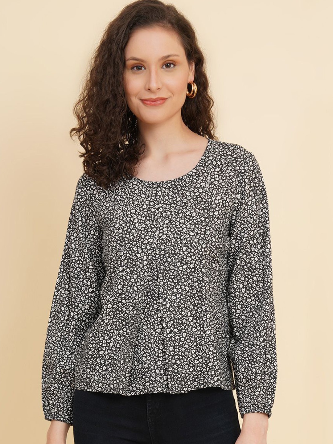 

RAASSIO Women Puff Sleeve Pleated Top, Black