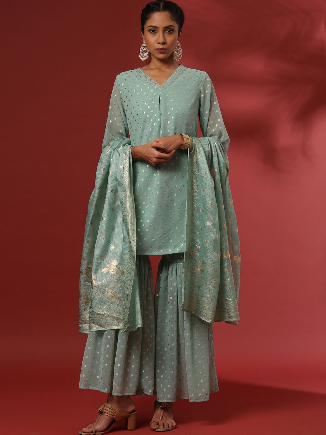 

Abhishti Floral Embroidered V-Neck A-Line Kurta With Sharara & Dupatta, Green