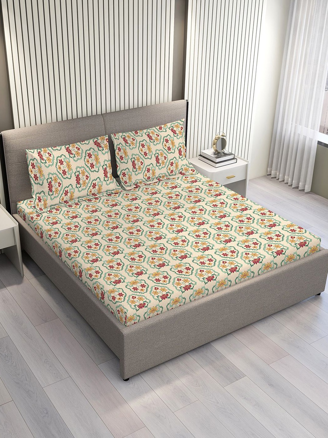 

Layers Beige & Yellow Floral 120 TC Pure Cotton King Bedsheet Set-2.74 m x 2.74 m