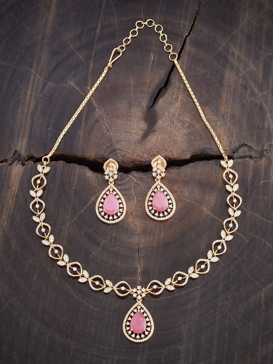 

Kushal's Fashion Jewellery Gold-Plated Cubic Zirconia Studded Jewellery Set