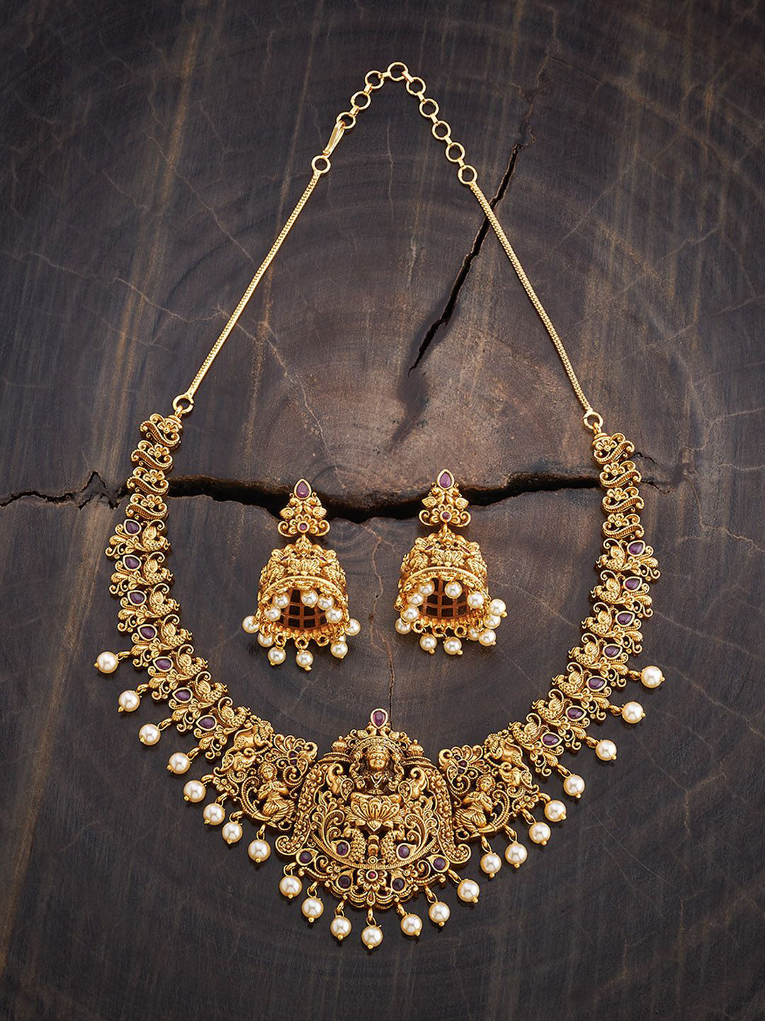 

Kushal's Fashion Jewellery Gold-Plated Artificial Stones and Beads Antique Jewellery Set
