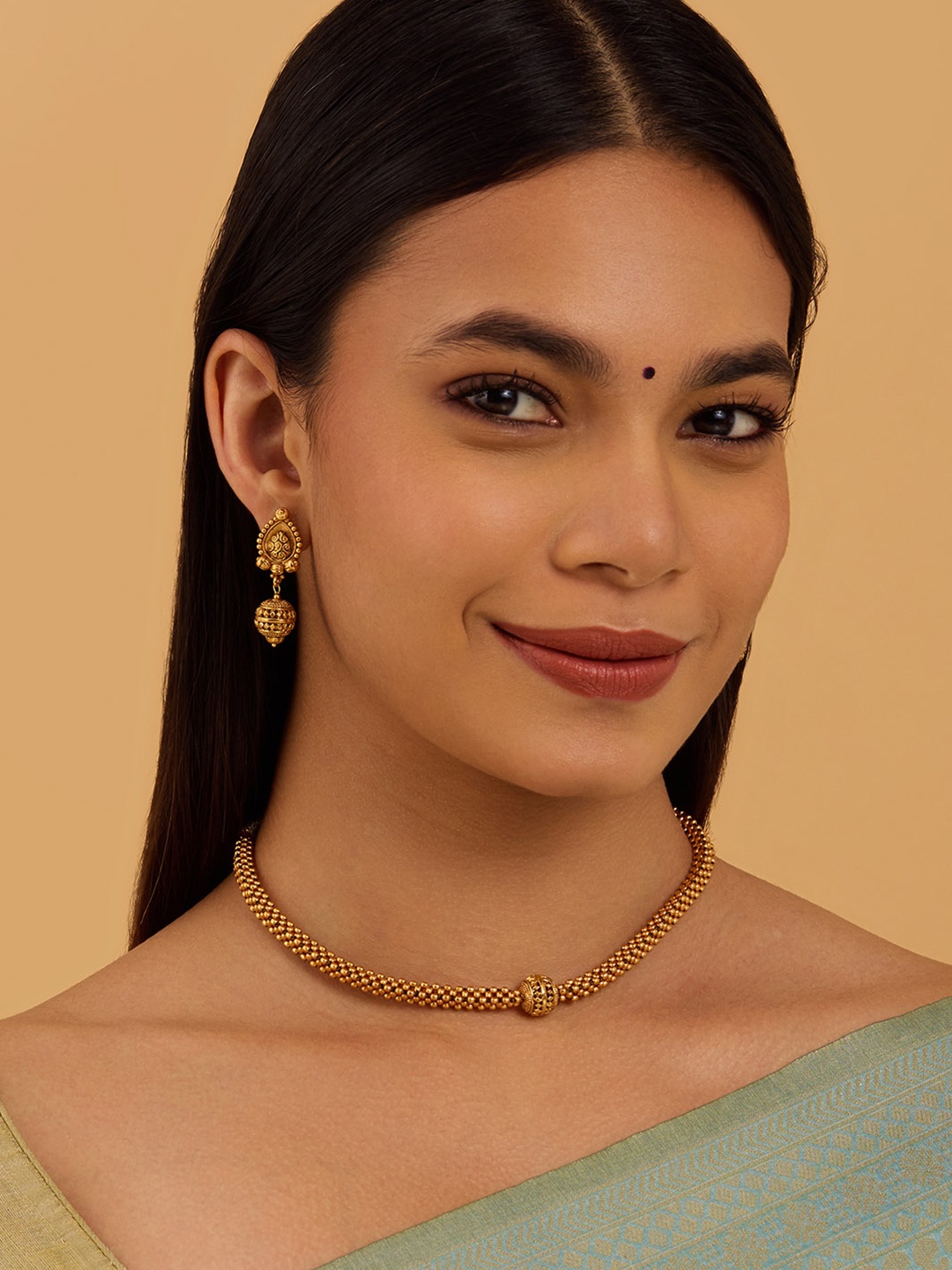 

Kushal's Fashion Jewellery Gold-Plated Antique Jewellery Set