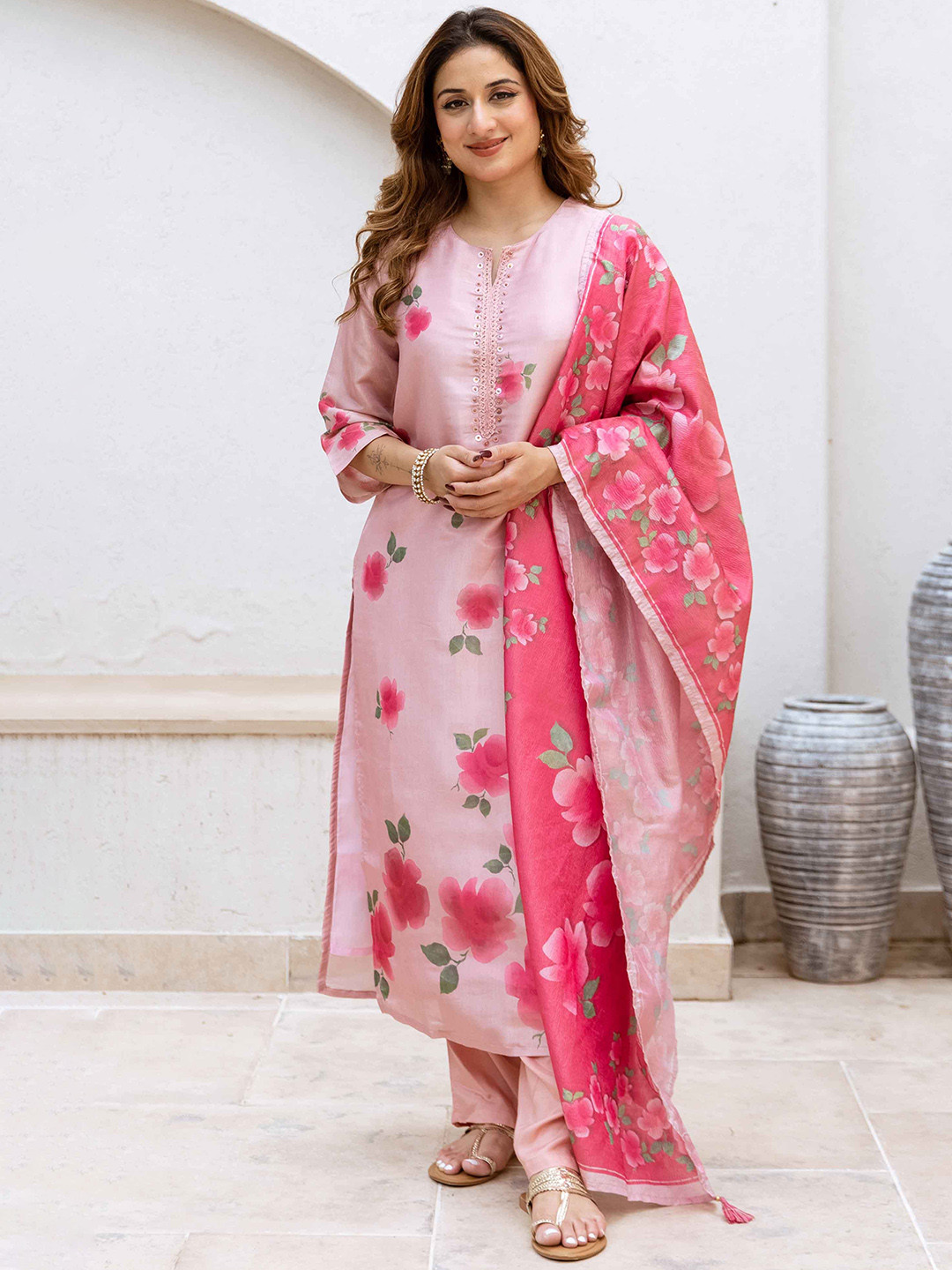 

Nehamta Floral Printed Sequinned Chanderi Silk Kurta with Trousers & Dupatta, Peach