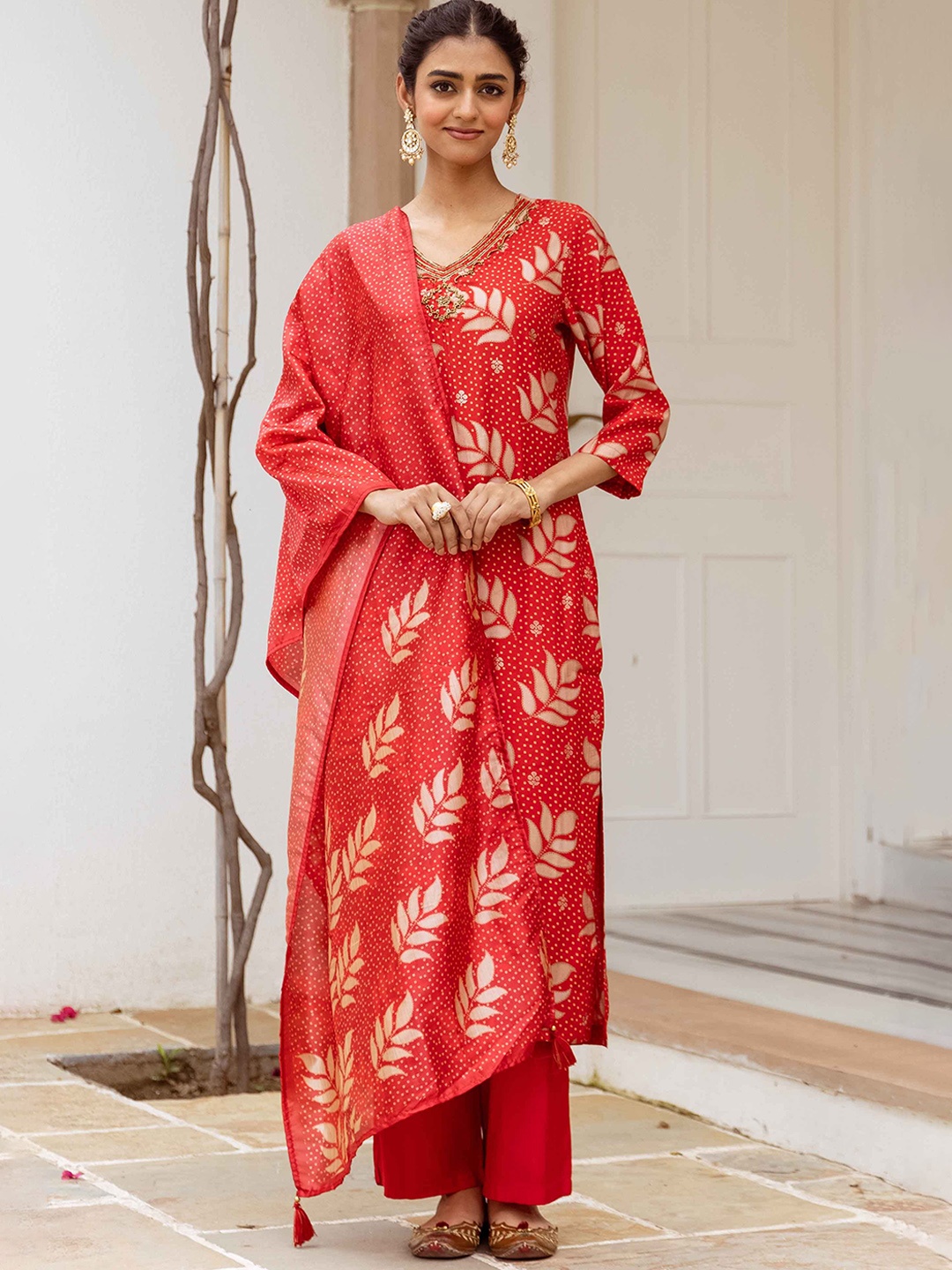 

Nehamta Bandhani Printed Sequinned Straight Kurta with Trousers & Dupatta, Red