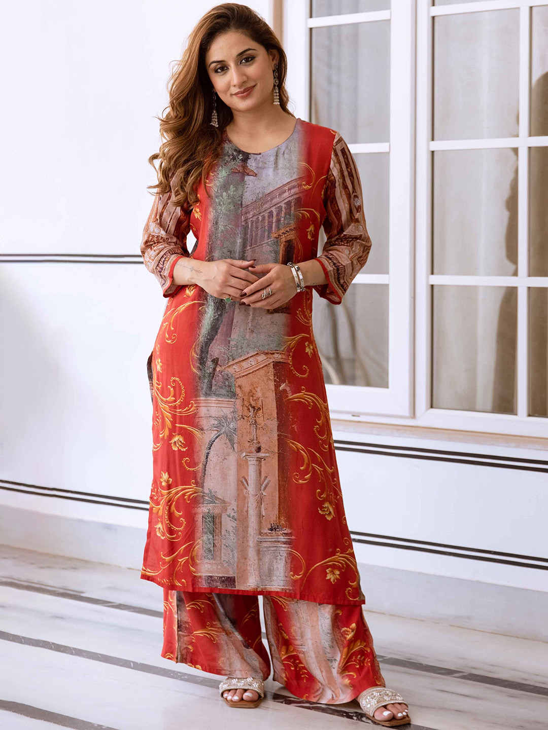

Nehamta Floral Printed Straight Kurta with Palazzos, Red