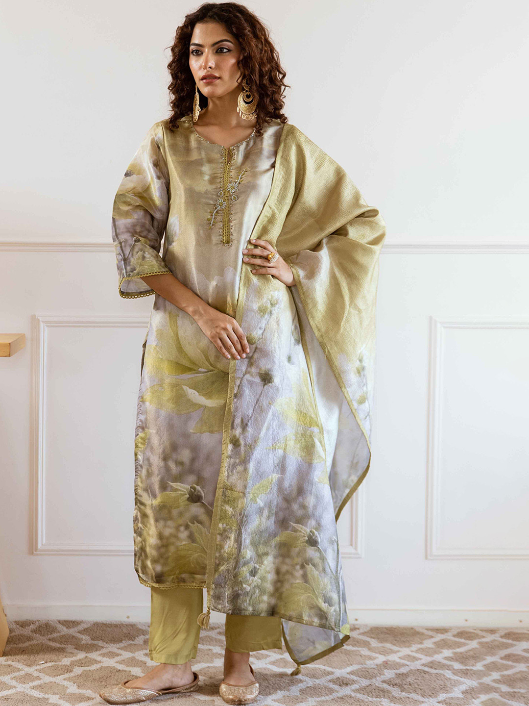 

Nehamta Floral Embroidered Sequinned Tissue Silk Straight Kurta with Trousers & Dupatta, Green