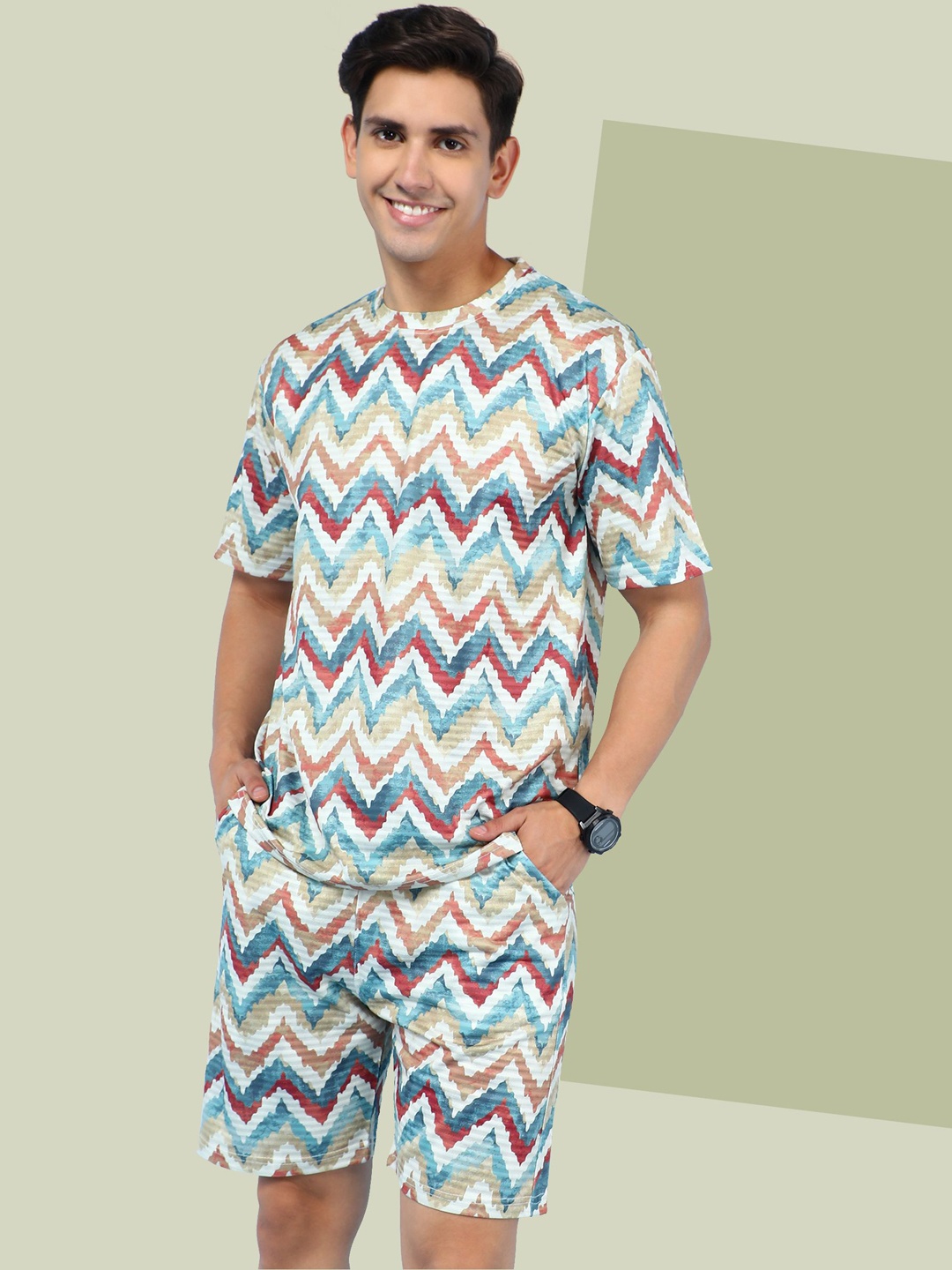 

INDICLUB Printed Round Neck Short Sleeves T-Shirt With Shorts, White