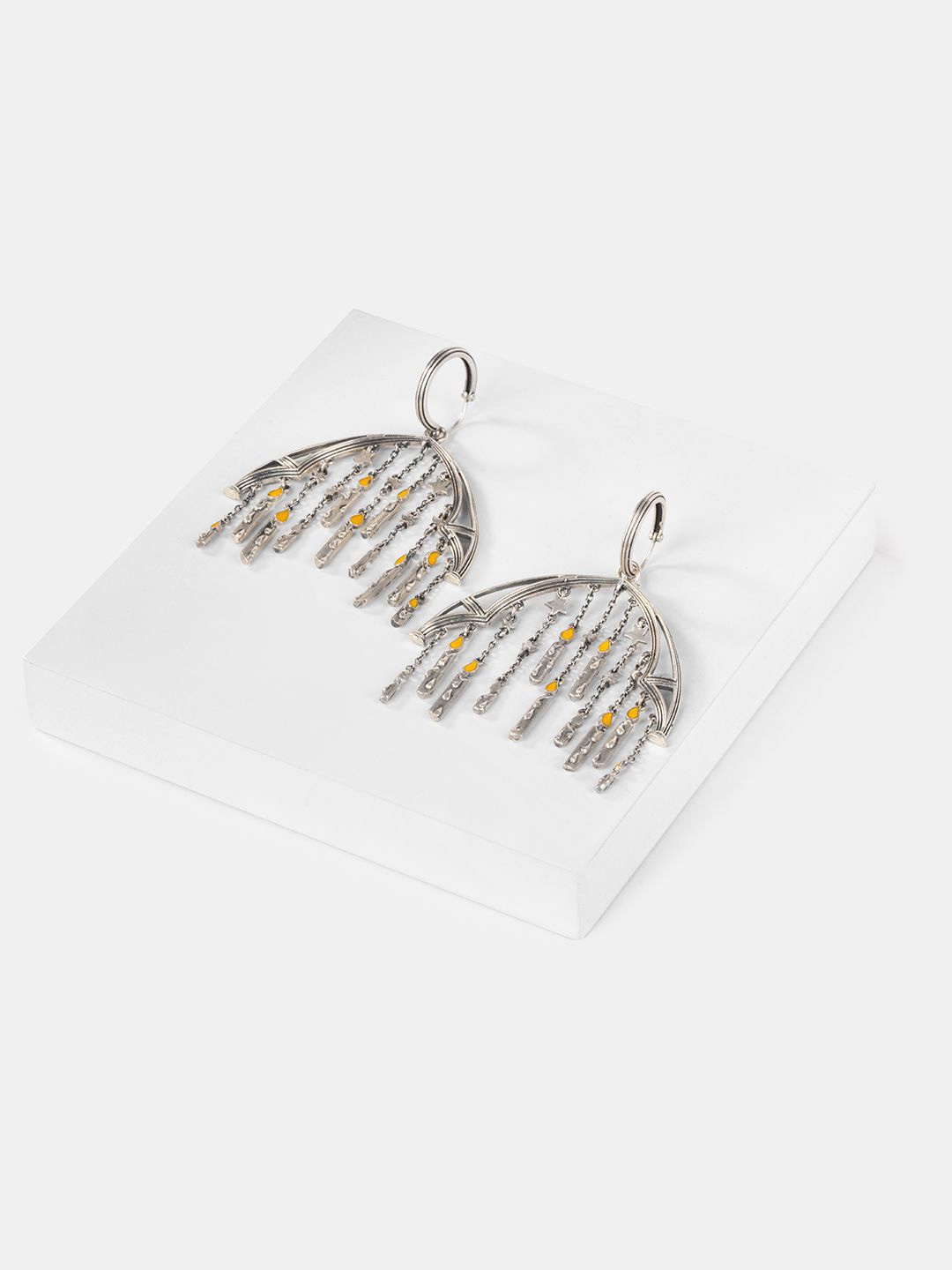 

SHAYA 925 Sterling Silver Great Hall Drop Earrings