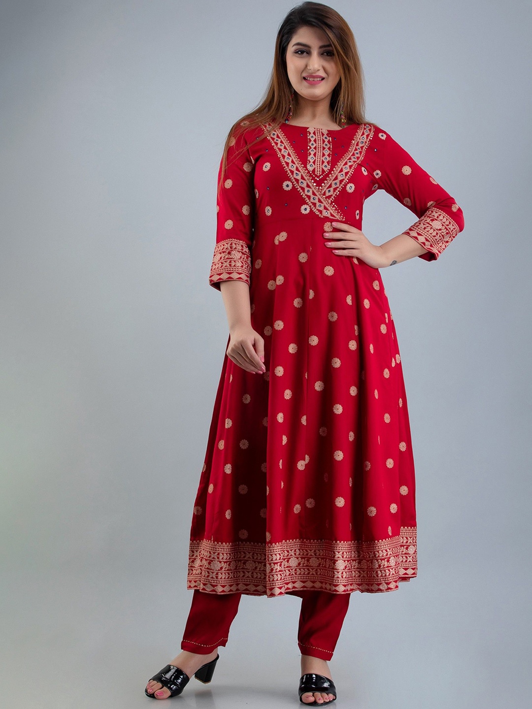 

RAABA Floral Regular Mirror Work Anarkali Kurta With Trousers, Maroon