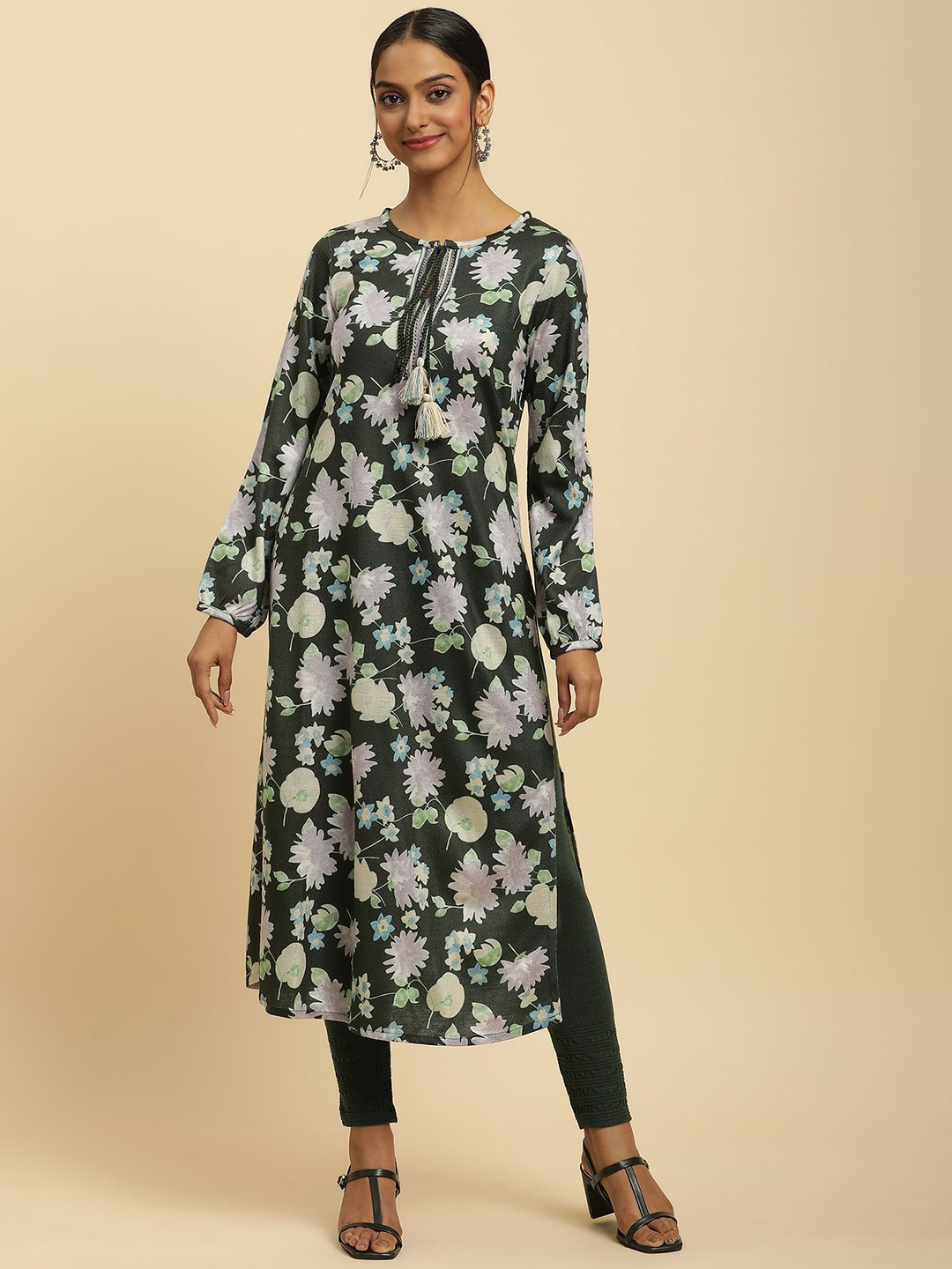 

W Black Floral Printed Tie-Up Neck Puff Sleeves Knitted Straight Kurta