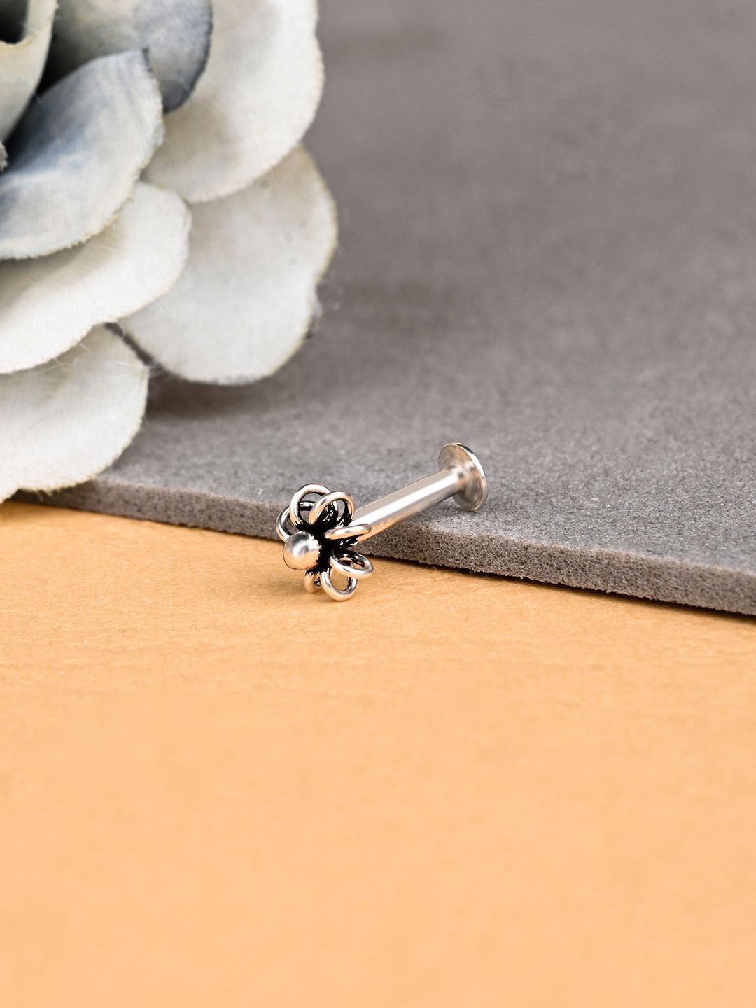 

TOUCH925 Oxidised Criss Cross 925 Pure Silver Spiral Blossom Stud Nosepin