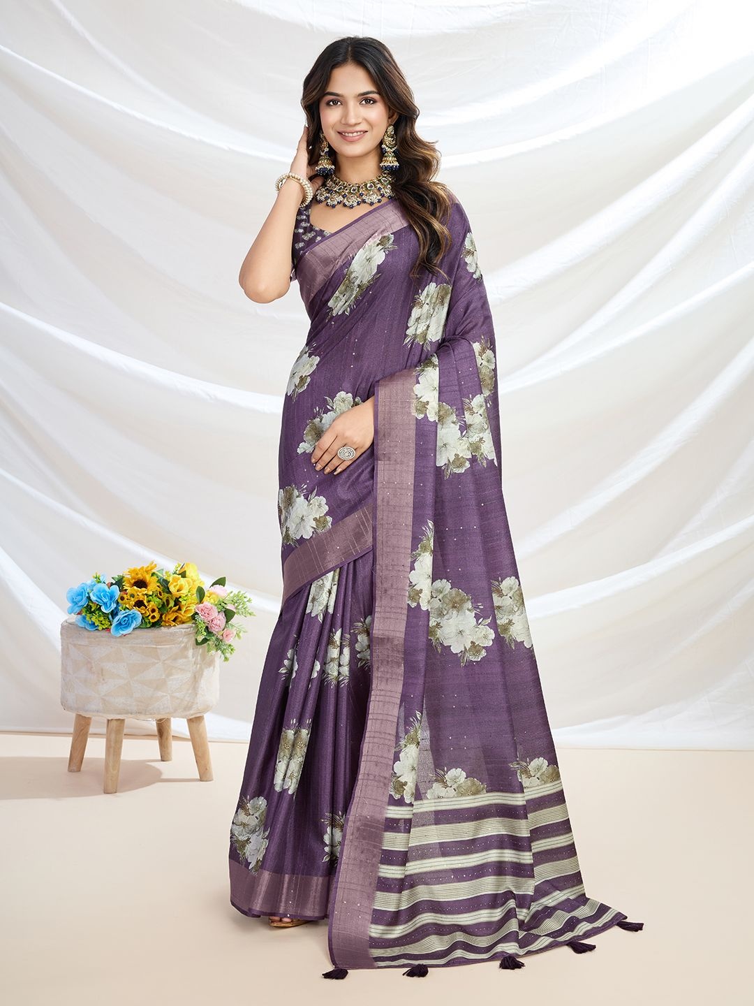 

Mitera Floral Printed Zari Tussar Saree, Magenta