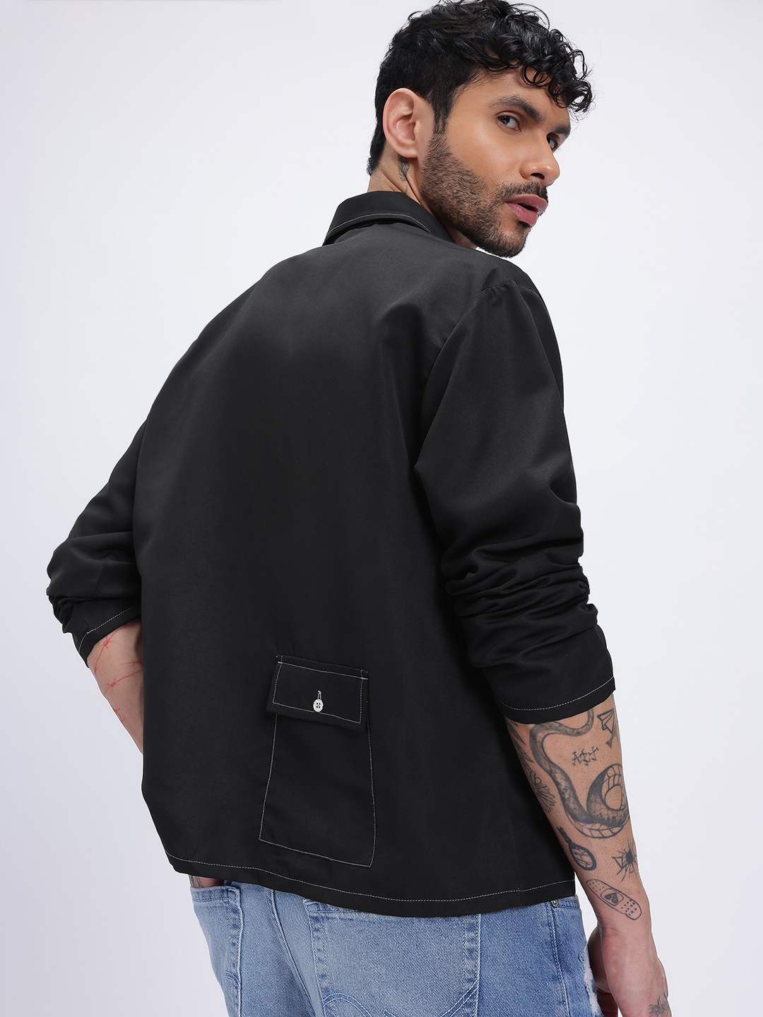 

glitchez Relaxed Drip Flap Pocketed Drop-Sleeves Shirt, Black