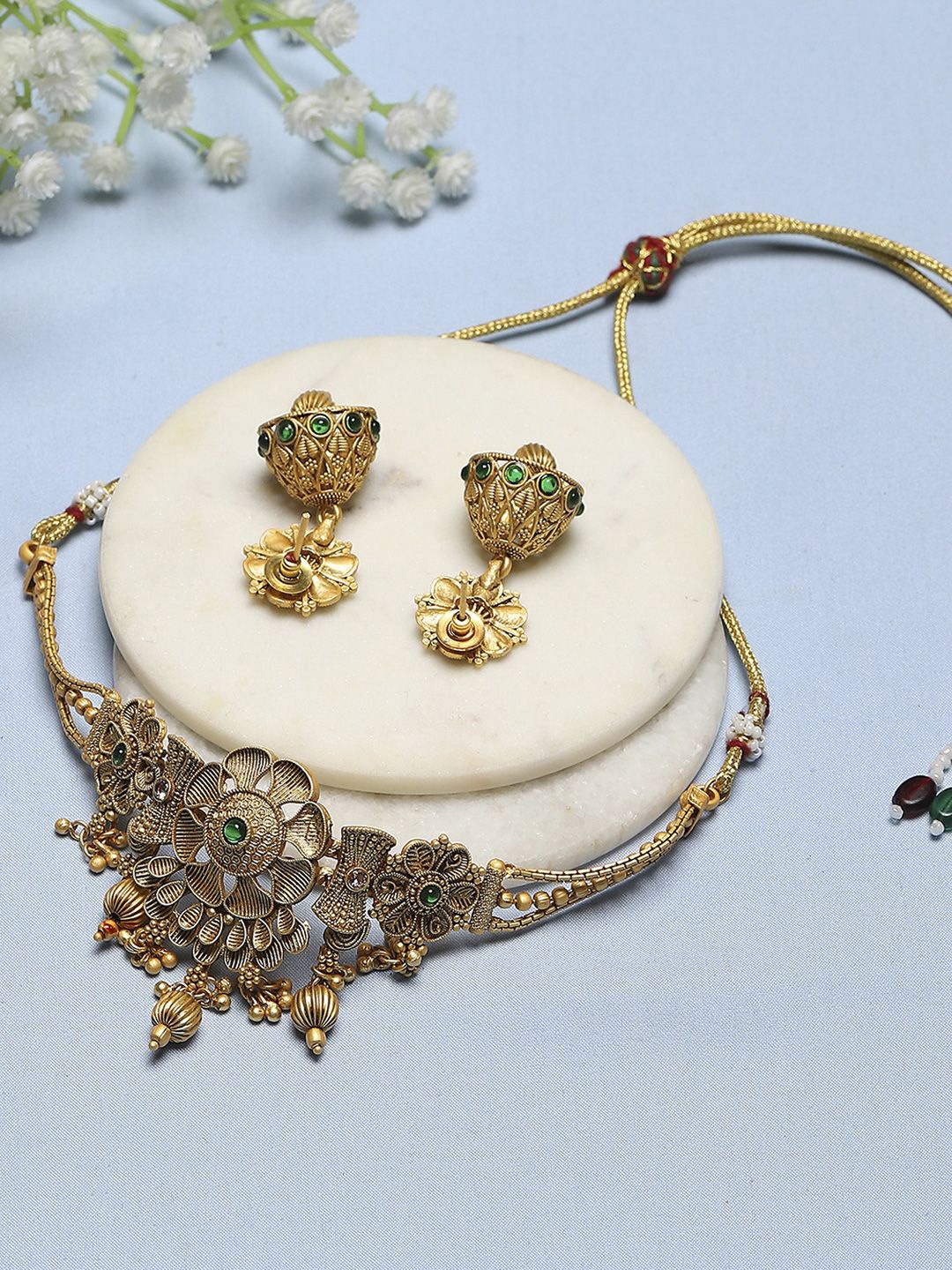 

Biba Gold Plated Stone Studded & Beaded Jewellery Set