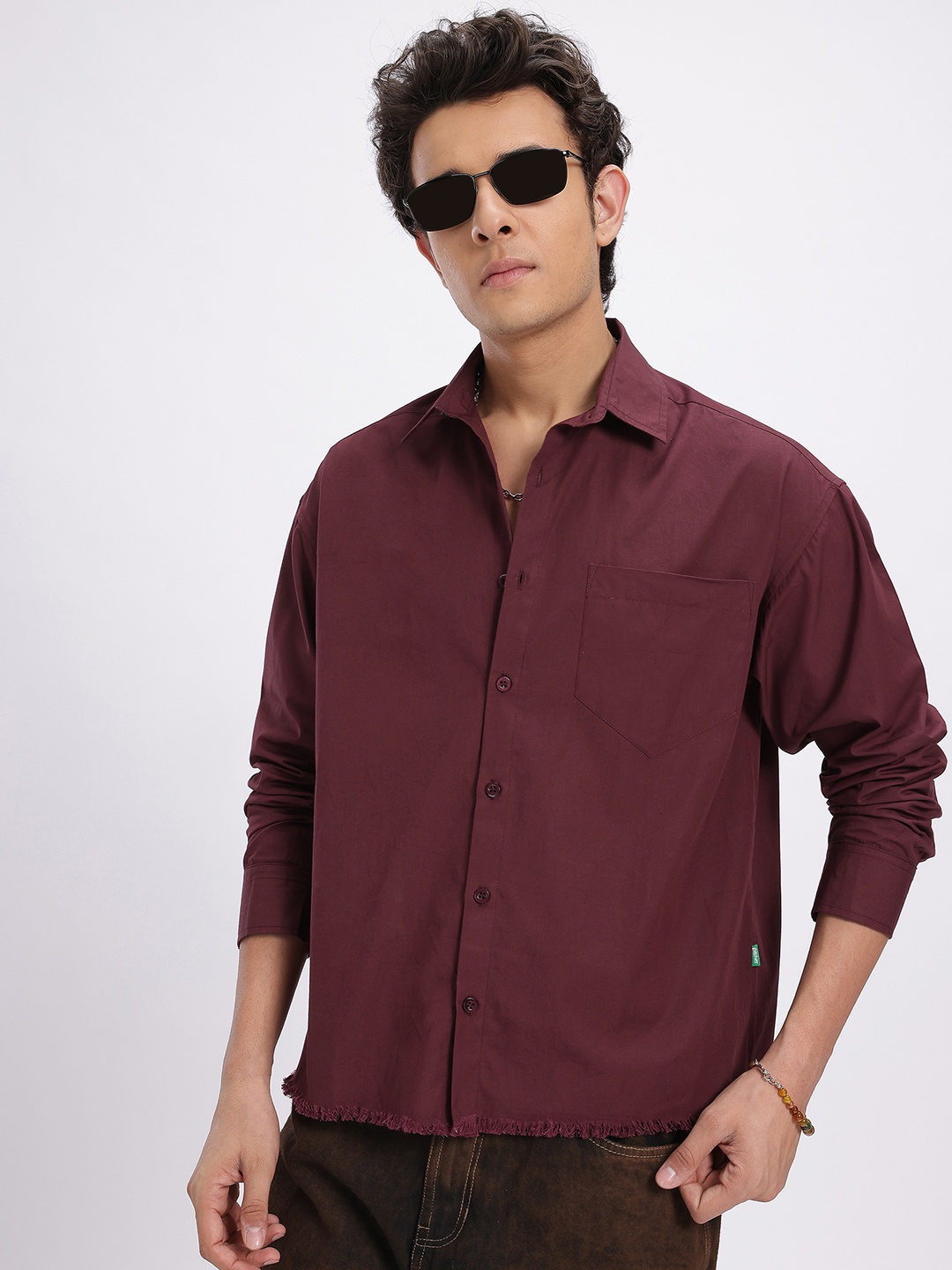 

glitchez Raw Edge Frayed Hems Pocket Detail Shirt, Burgundy