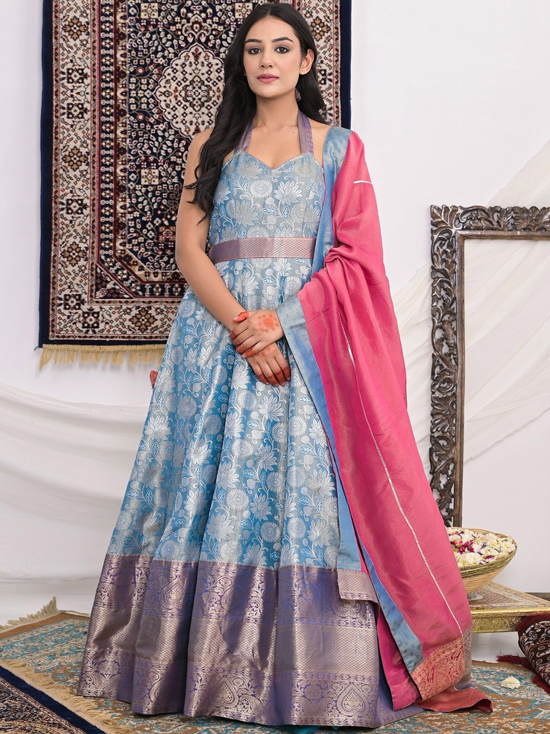 

MAHUKAA Blue Kanjeevaram Silk Halter Neck Gown With Tissue Dupatta