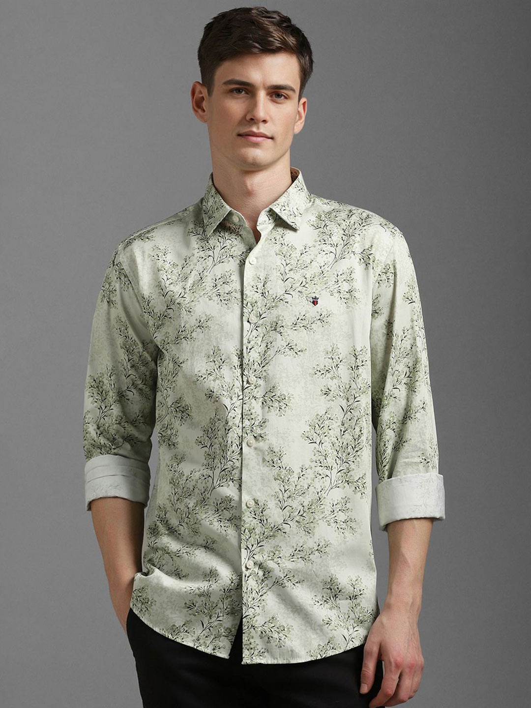 

Louis Philippe Sport Men Slim Fit Floral Printed Cotton Casual Shirt, Green