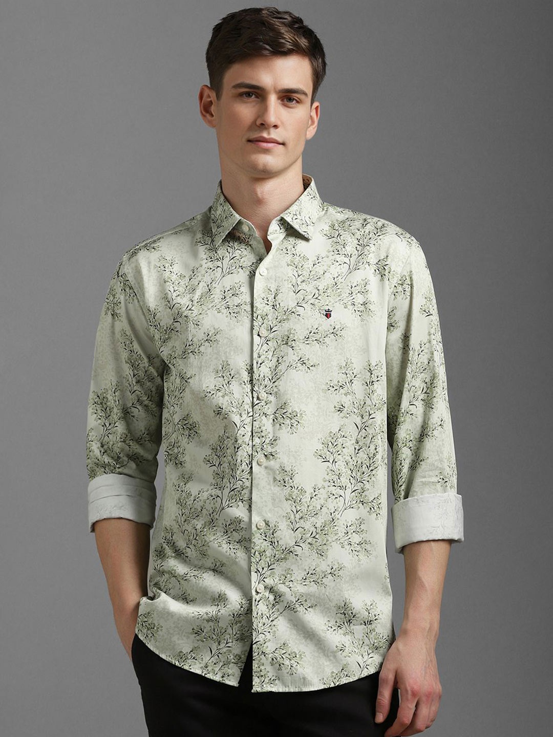 

Louis Philippe Sport Men Slim Fit Floral Printed Cotton Casual Shirt, Green
