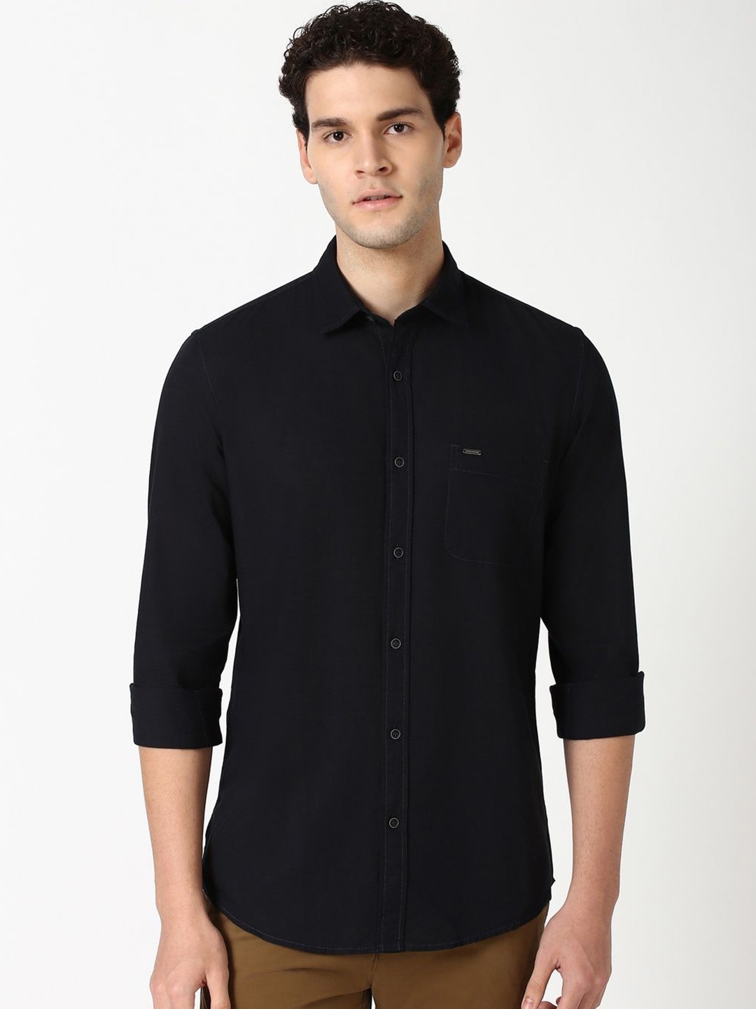 

Peter England Casuals Men Spread Collar Solid Cotton Casual Shirt, Black