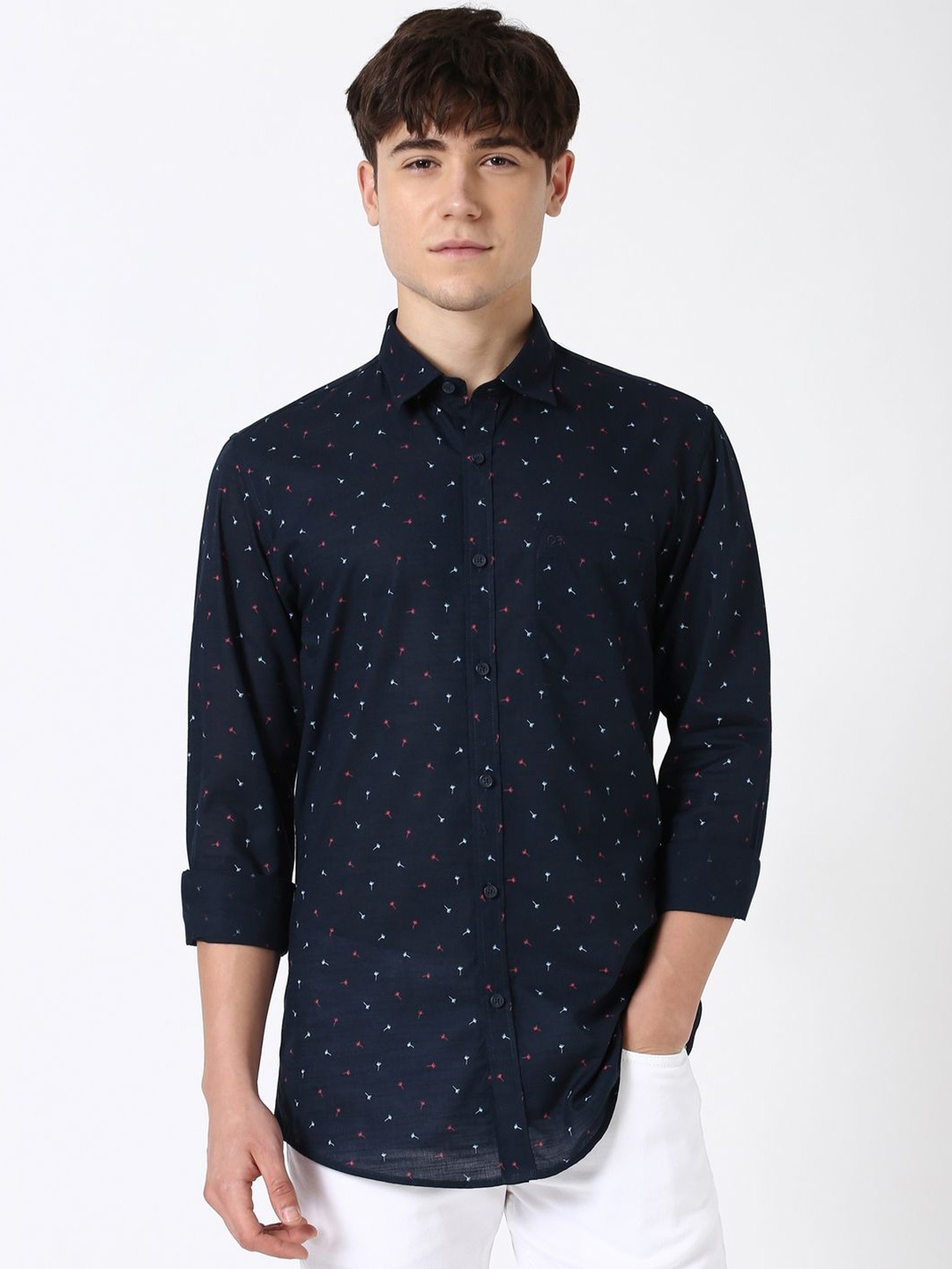 

Peter England Casuals Men Spread Collar Floral Printed Cotton Casual Shirt, Navy blue