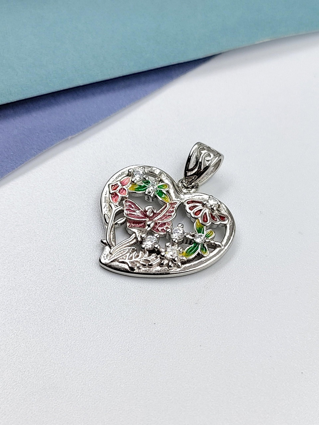 

AMONROO 925 Sterling Silver Rhodium-Plated Heart Shaped Pendants