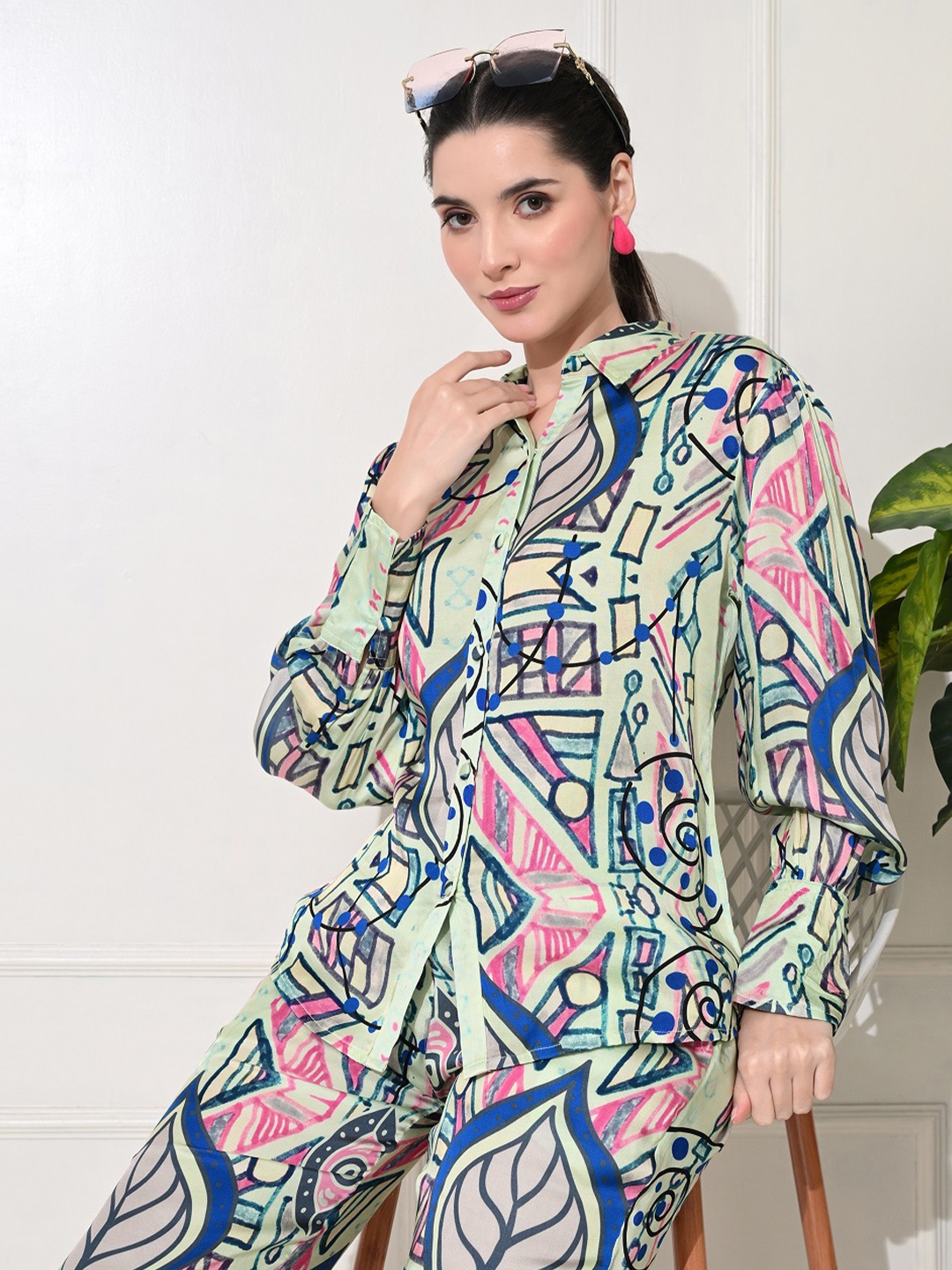 

YELLOW PARROT Abstract Printed Shirt Collar Long Sleeves Shirt With Trouser, Blue