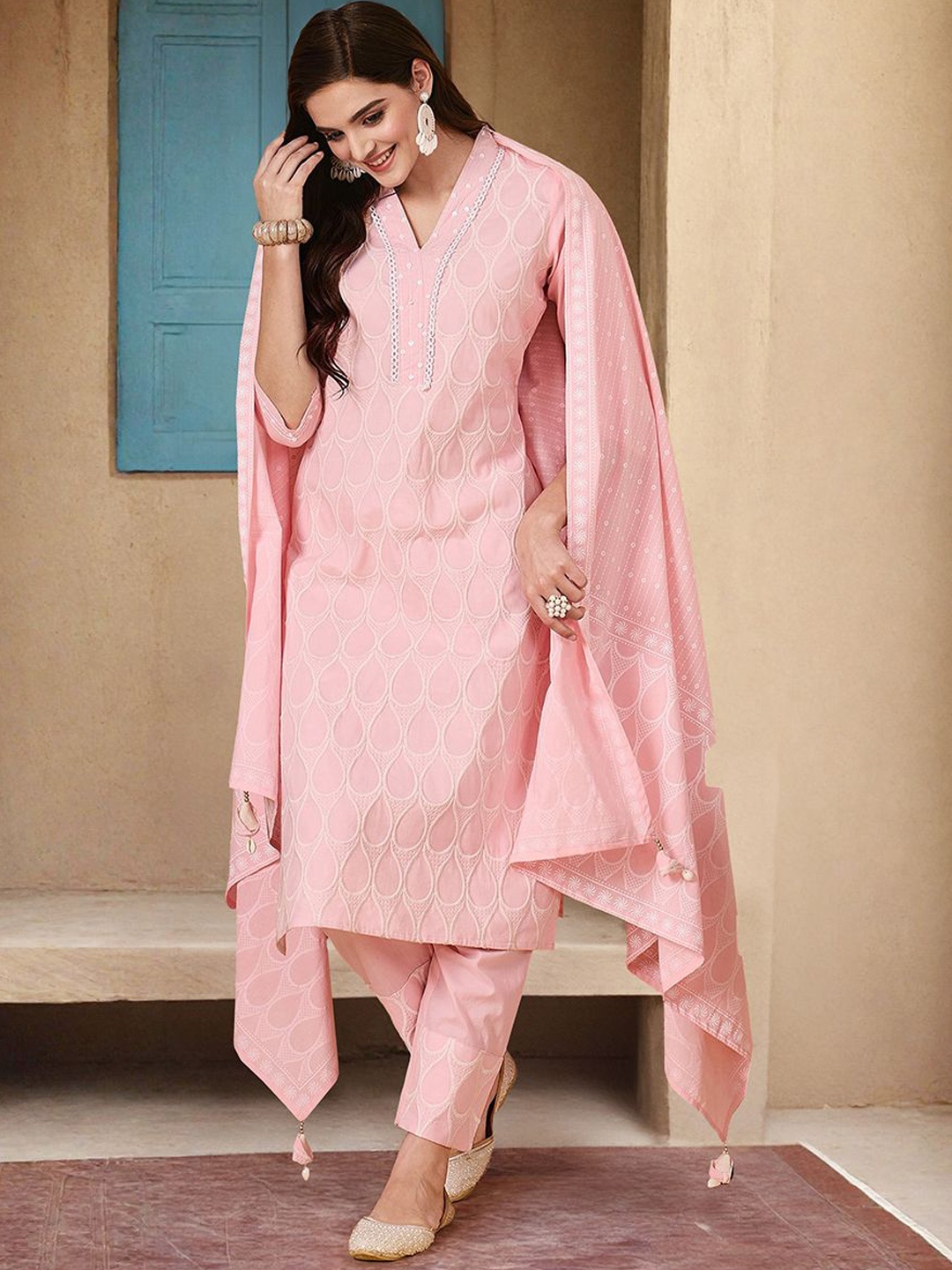 

Ishin Floral Embroidered V-neck Pure Cotton Kurta With Trousers & Dupatta, Pink
